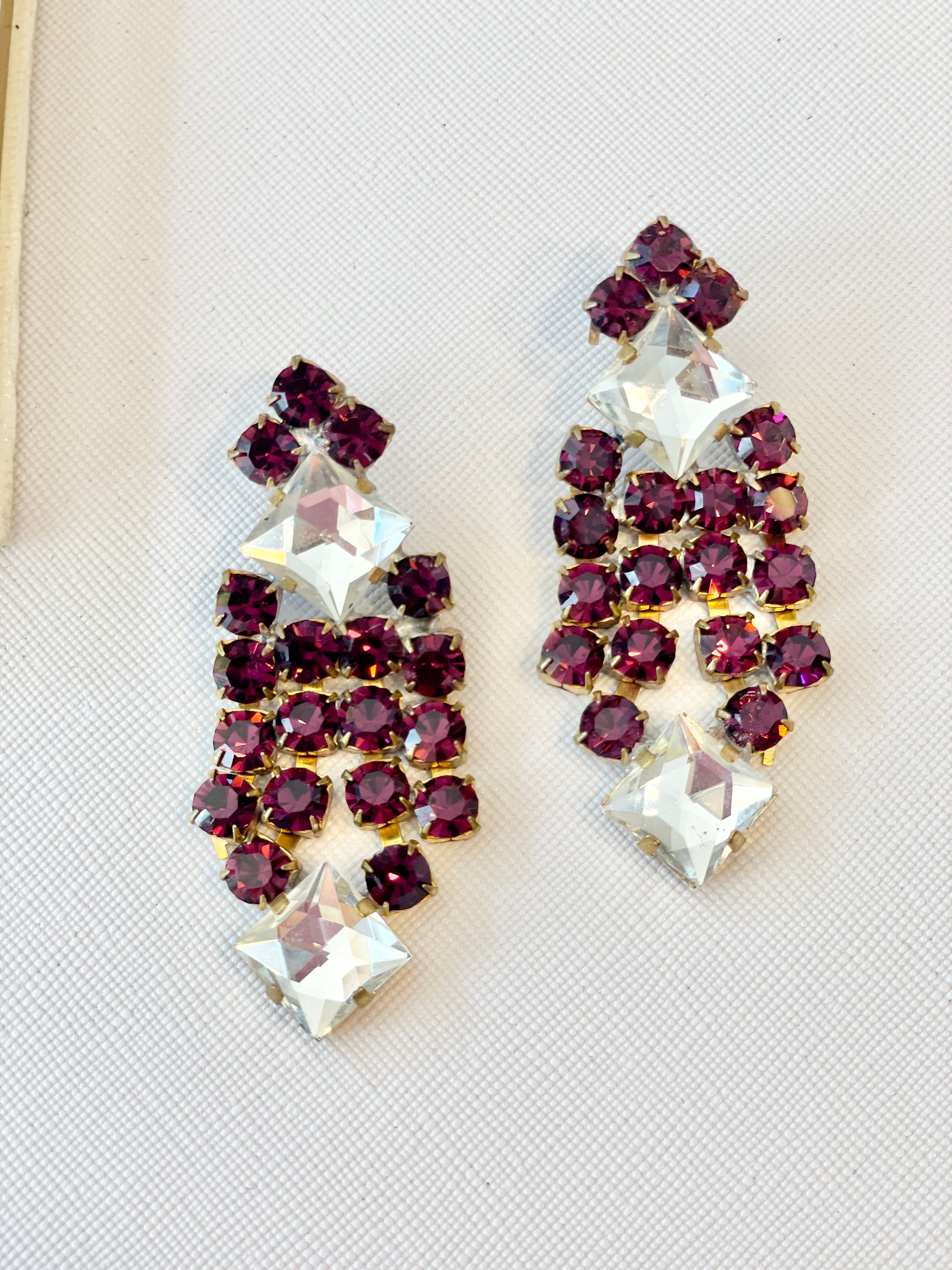 Stunning Czech glass drop earrings.... so divine, and the colors are so rich!