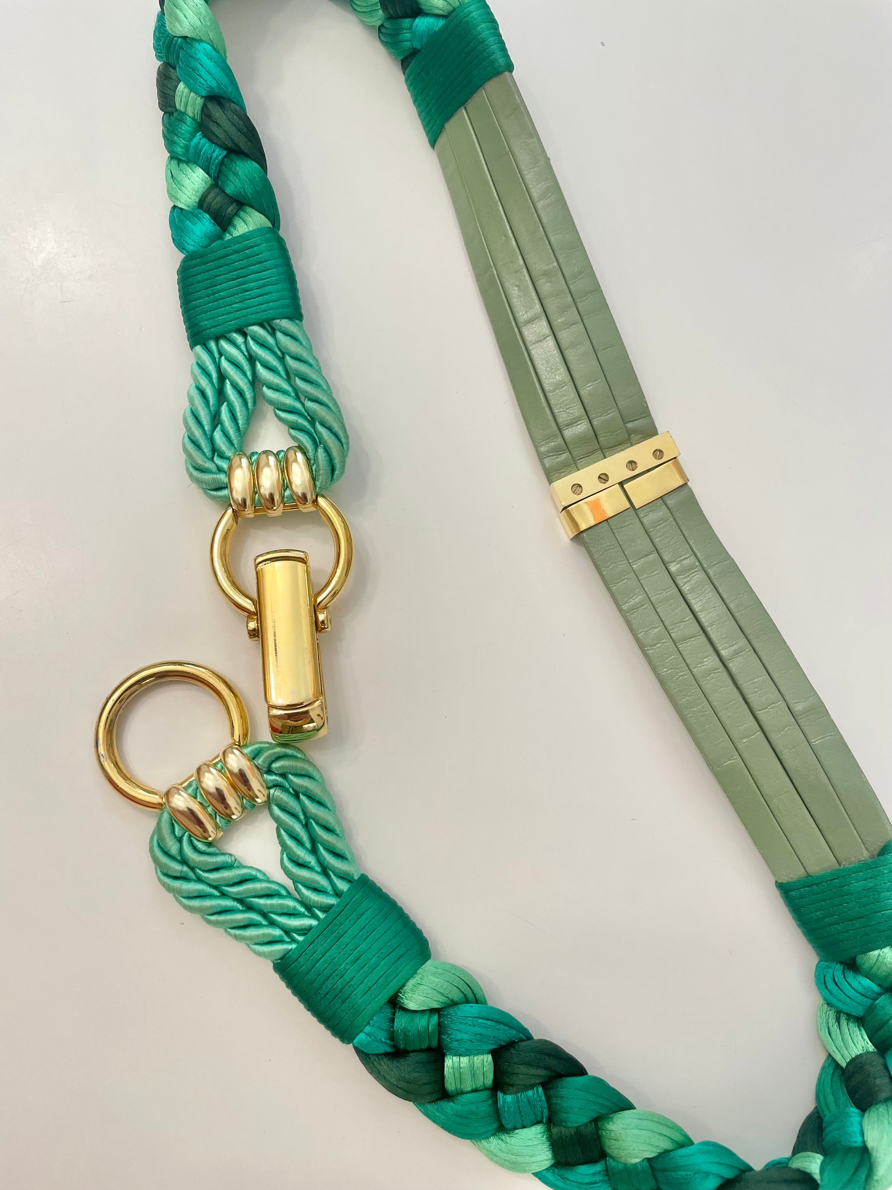 A truly special 1970's belt. I adore this green braided design... oh so chic.