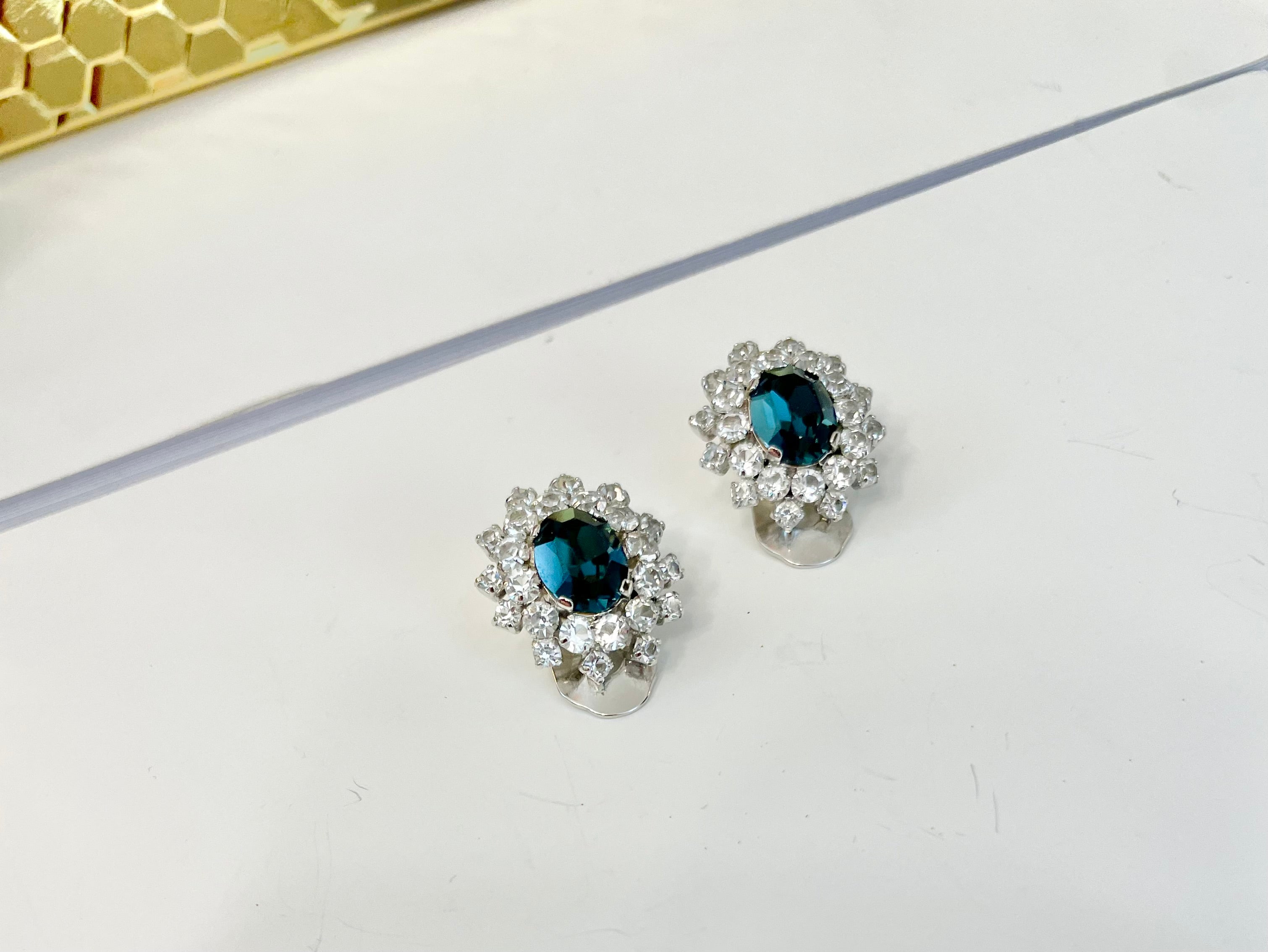 The most stunning sapphire glass button earrings.... so elegant