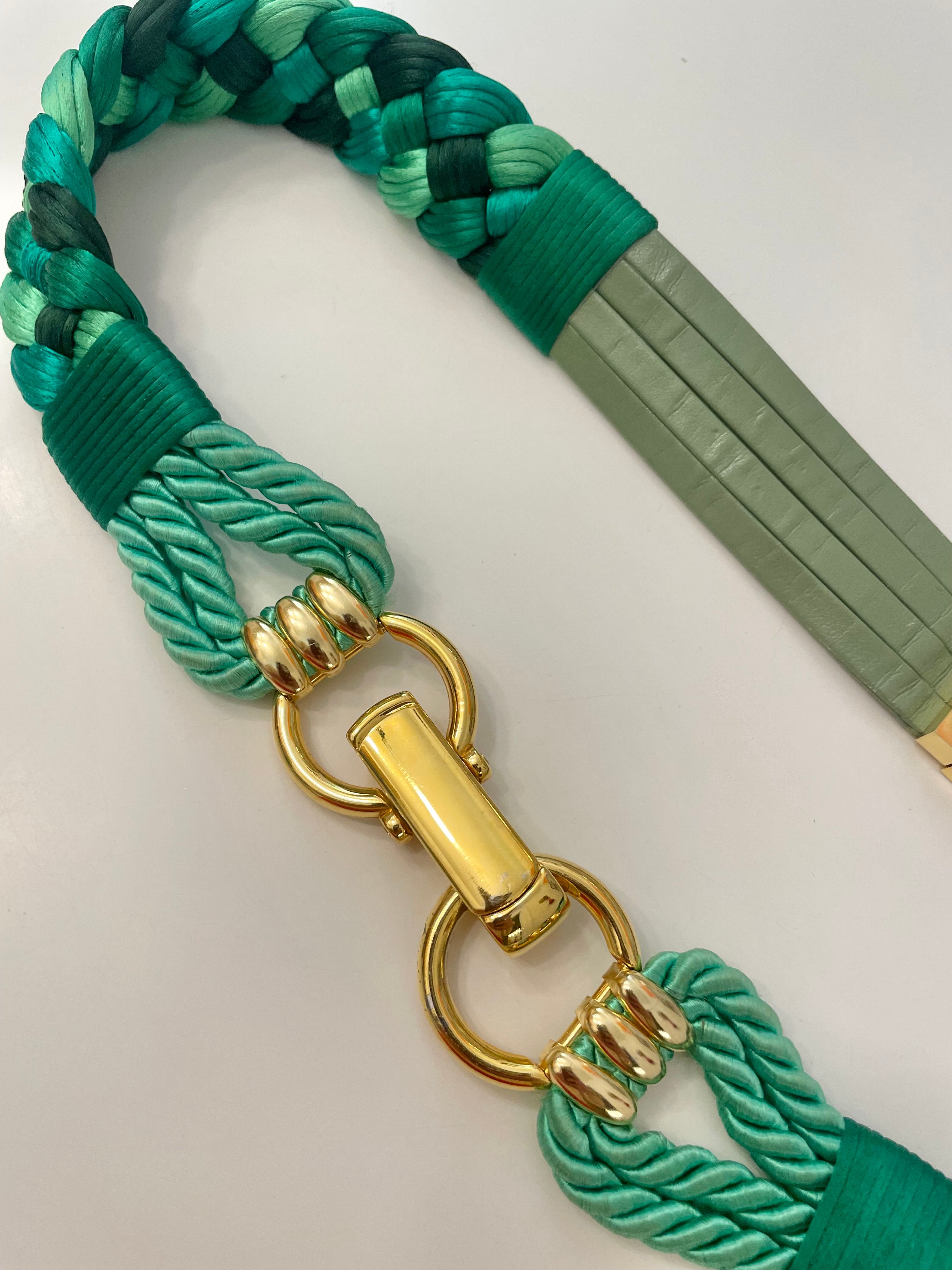 A truly special 1970's belt. I adore this green braided design... oh so chic.