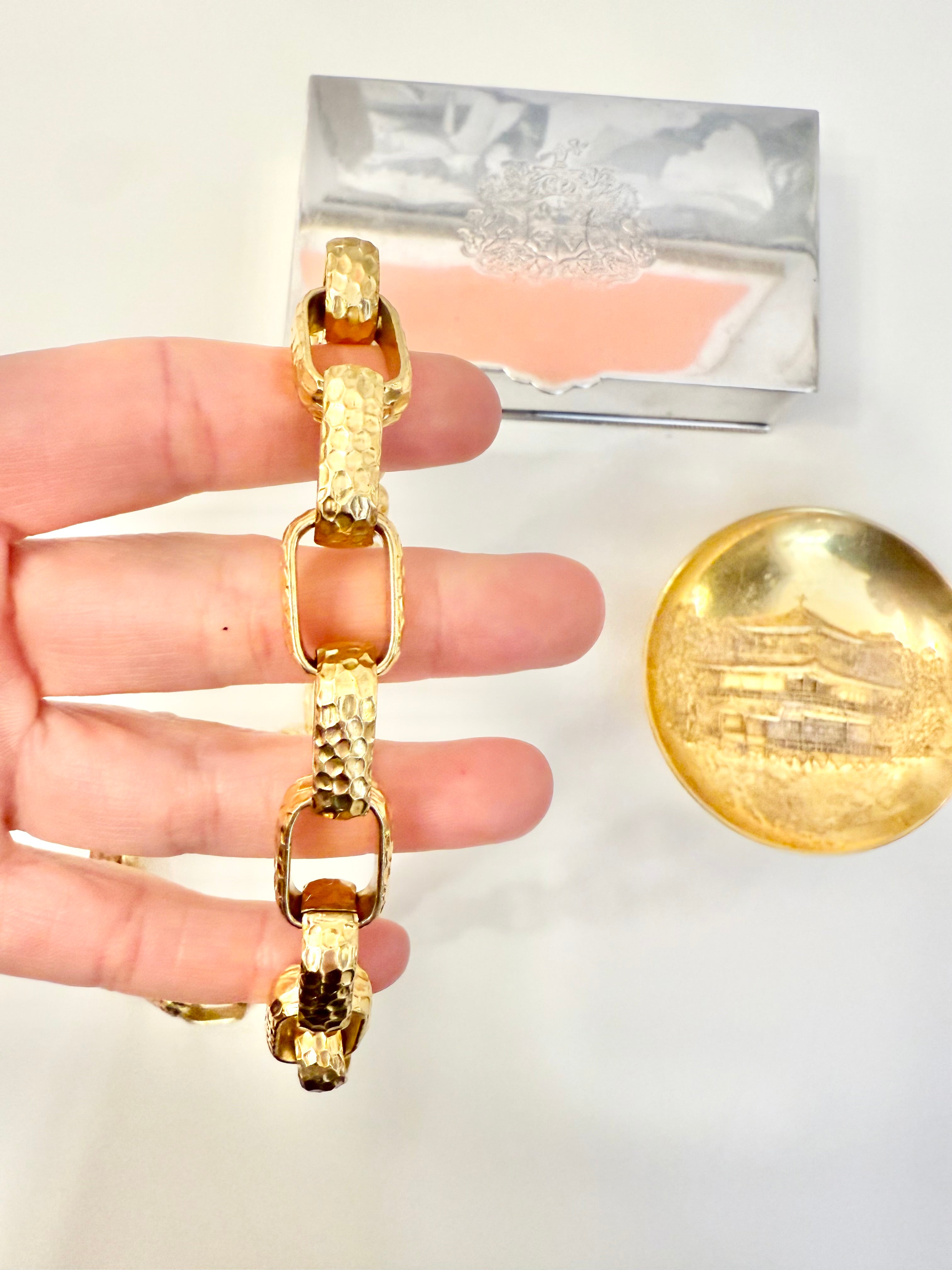 The socialite and her love Anne Klein...