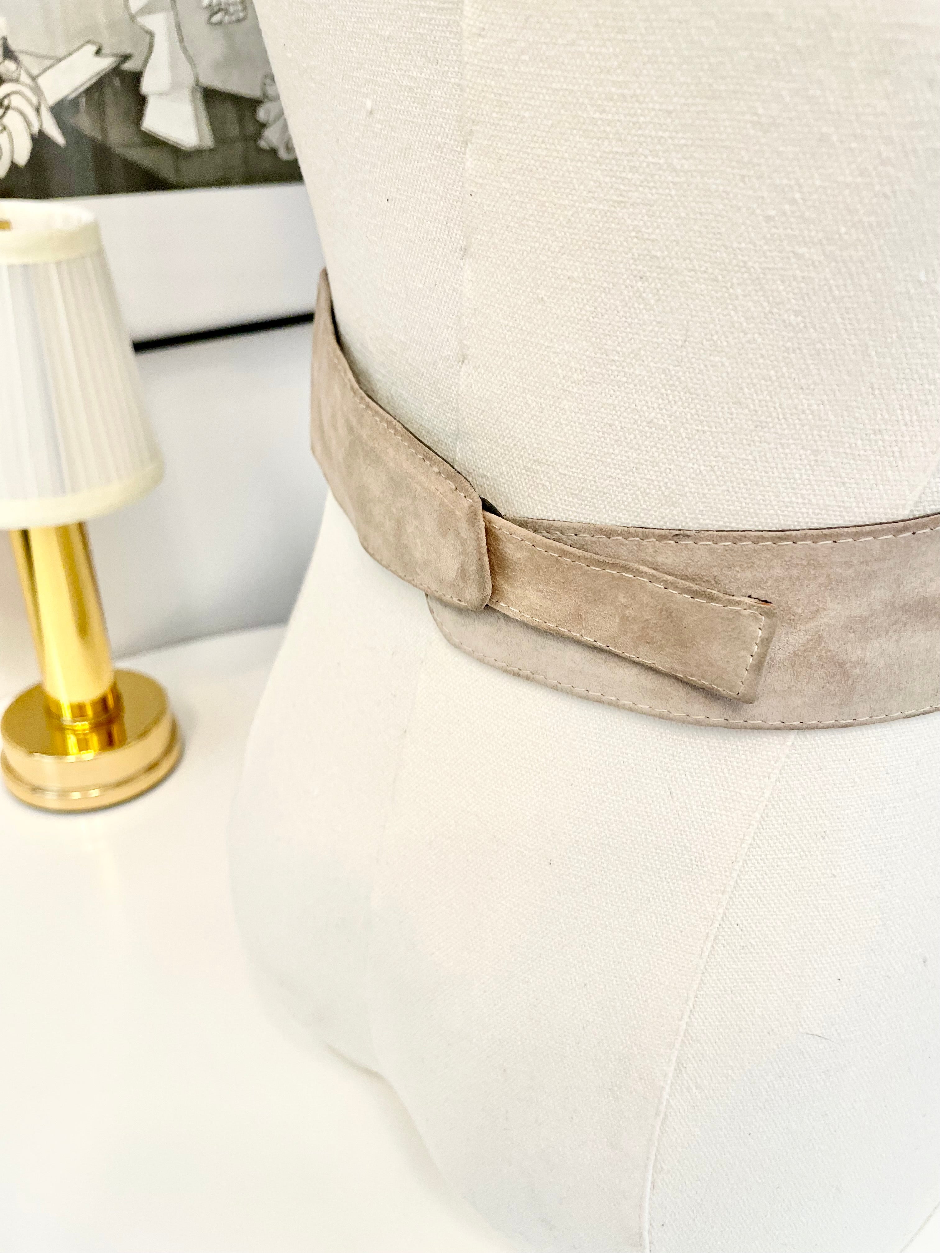 Vintage Italian soft, feminine suede belt....so chic