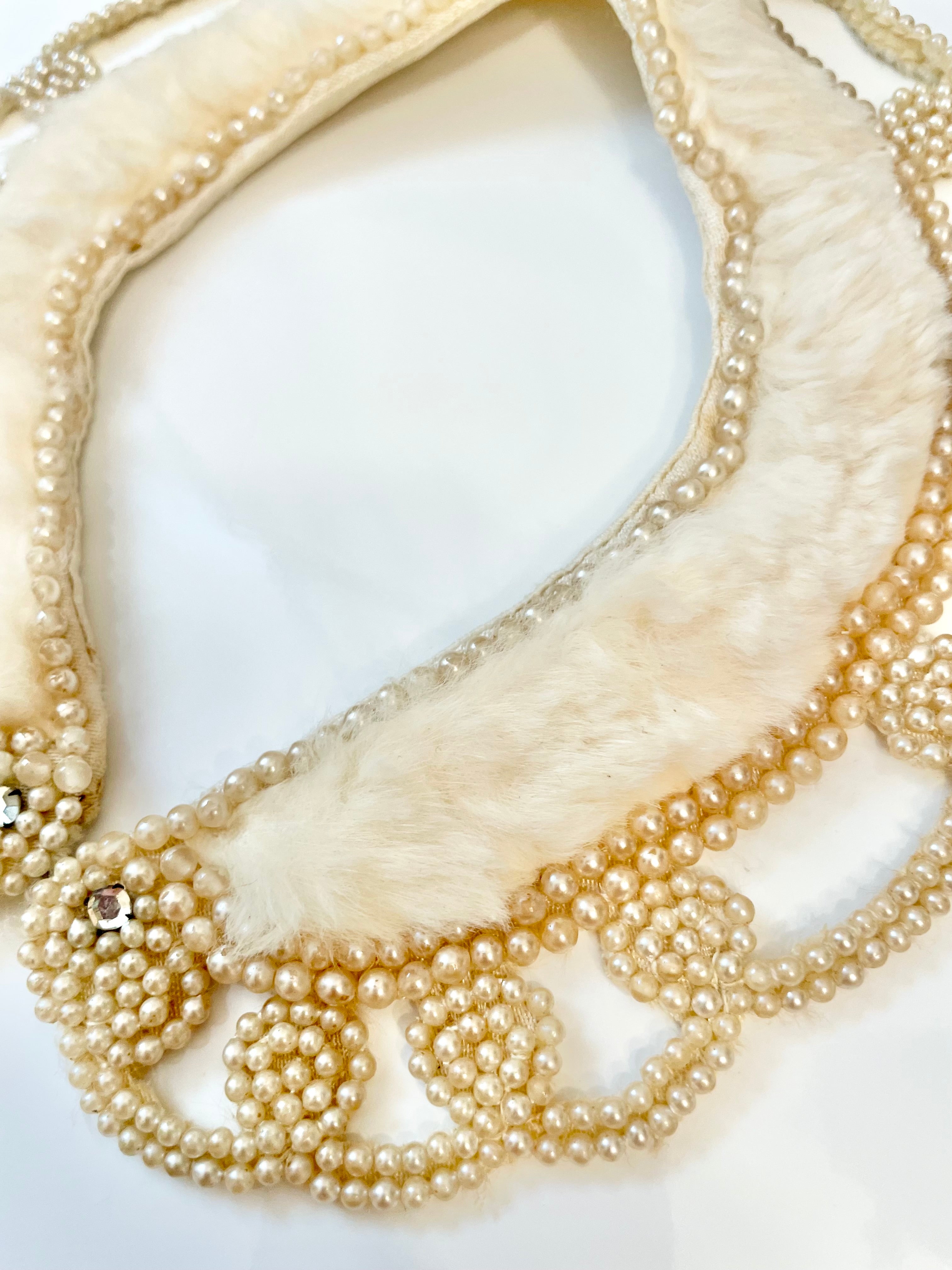 1960's lovely pearl and rabbit fur collar...