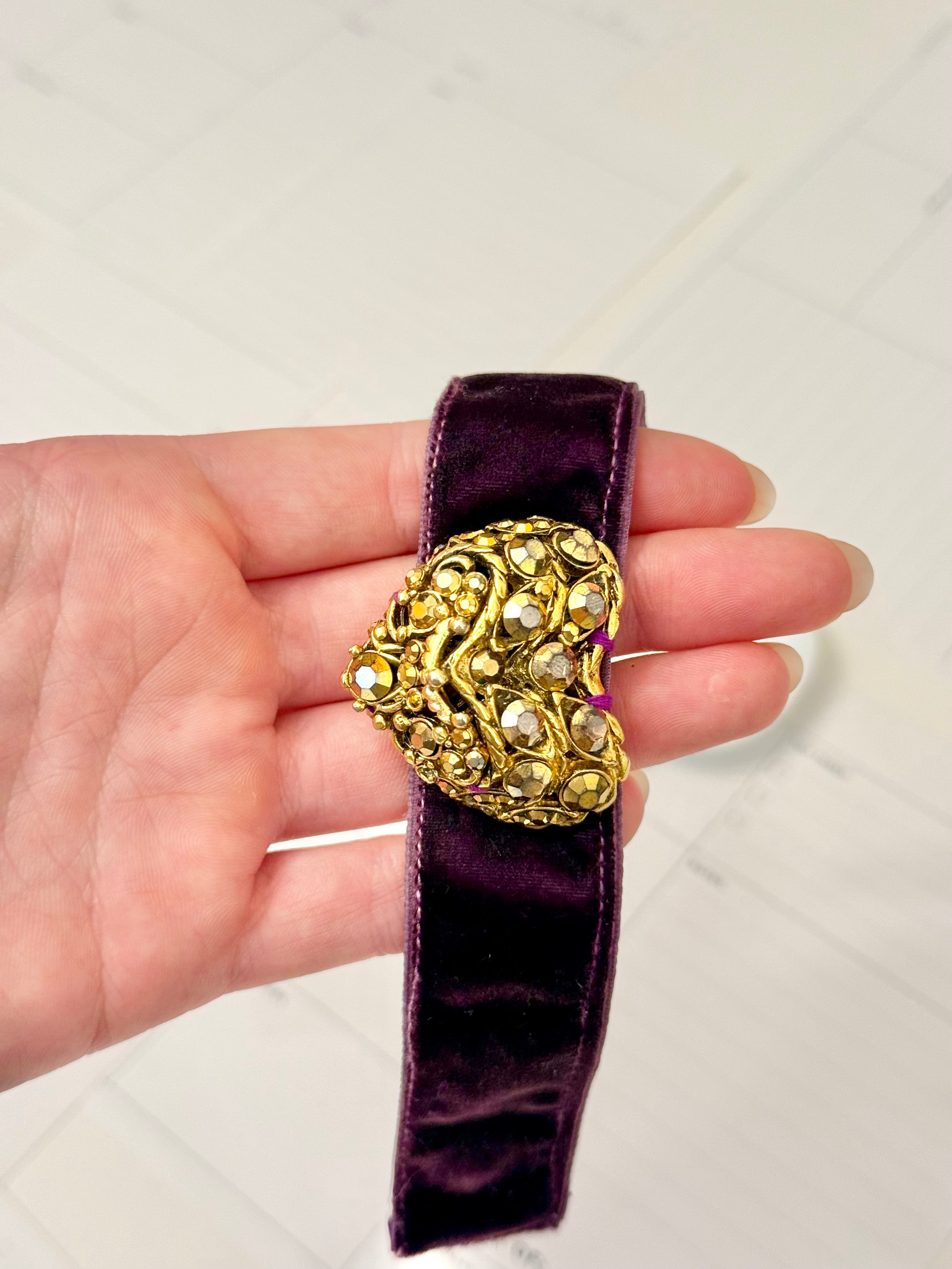 Ladies on Holiday stunning french velvet bracelet....