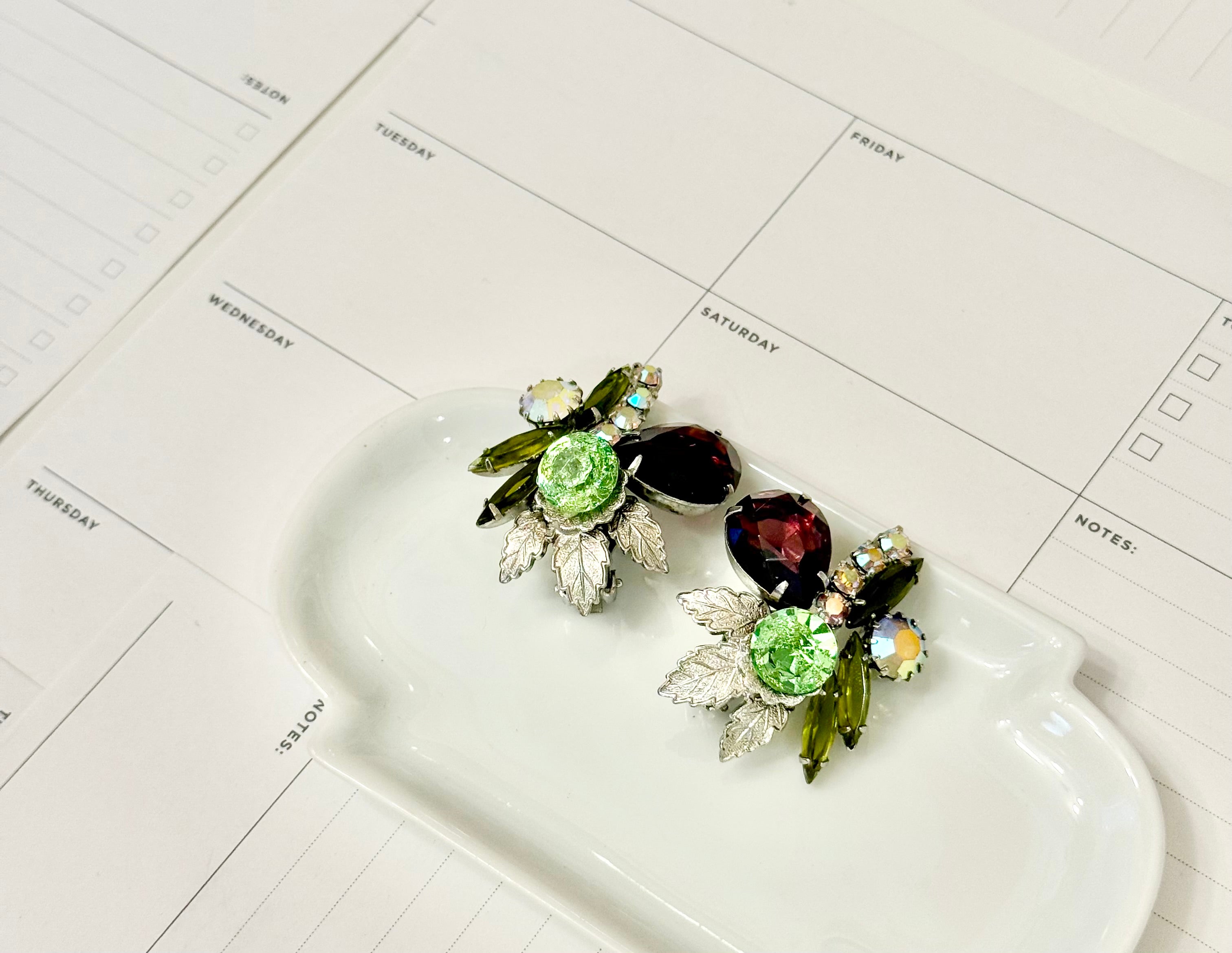 1960's most delicious ameythst glass clip on earrings... so fancy