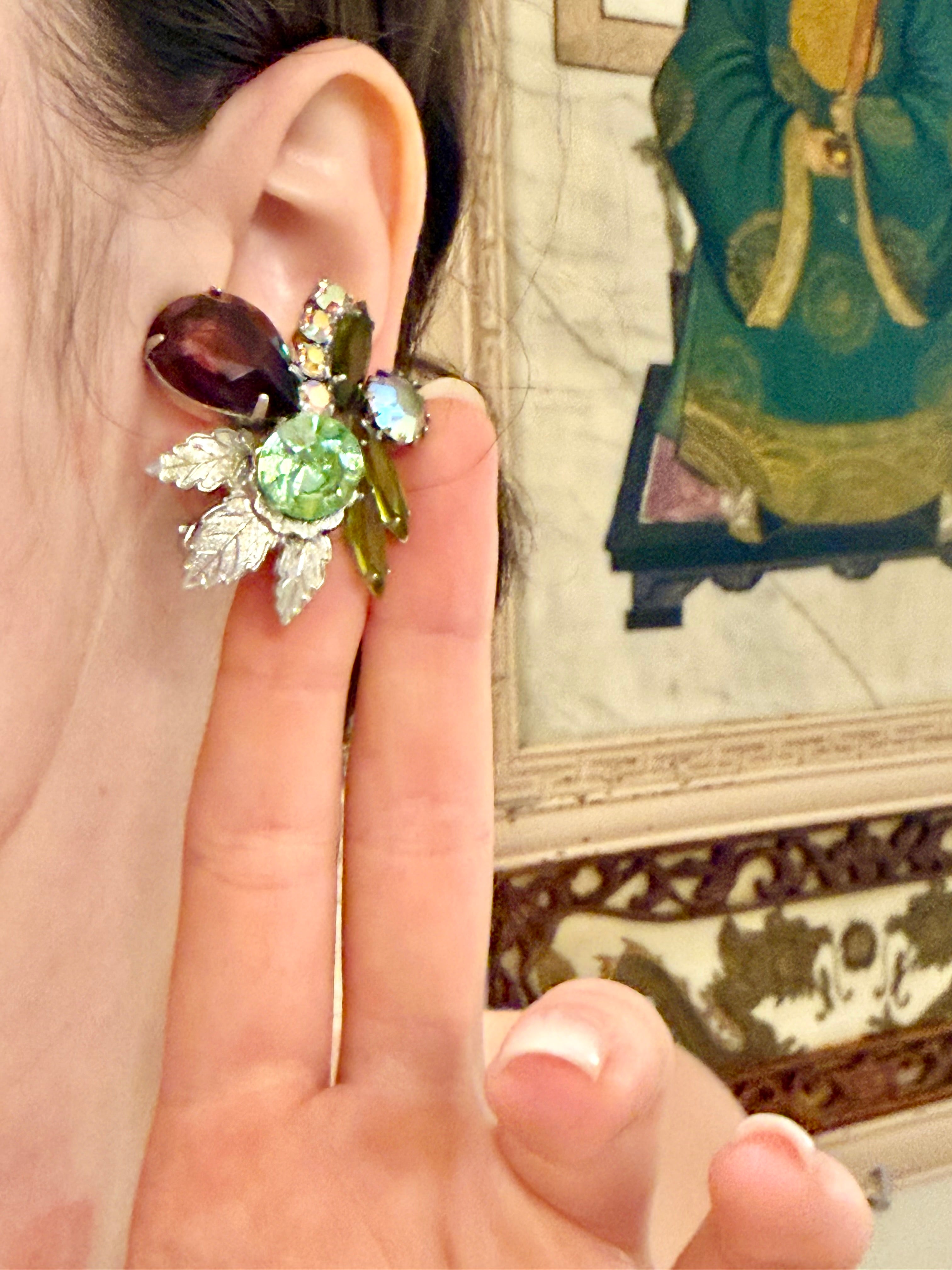 1960's most delicious ameythst glass clip on earrings... so fancy