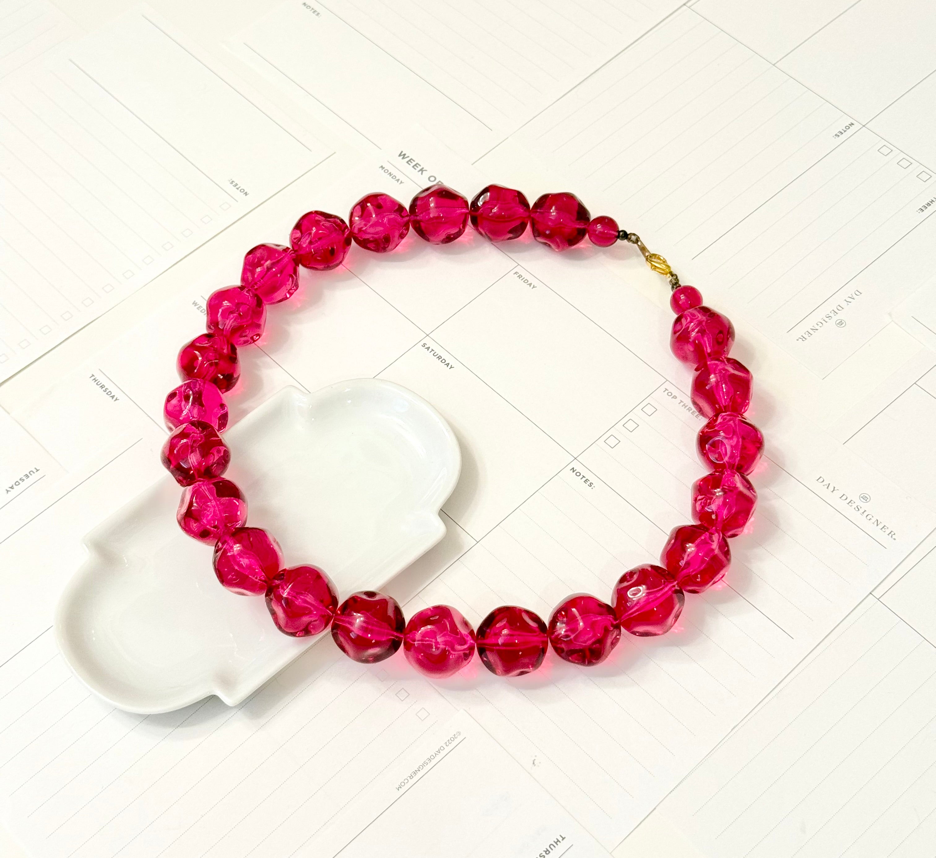 Vintage genuine darling pink lucite beaded necklace.