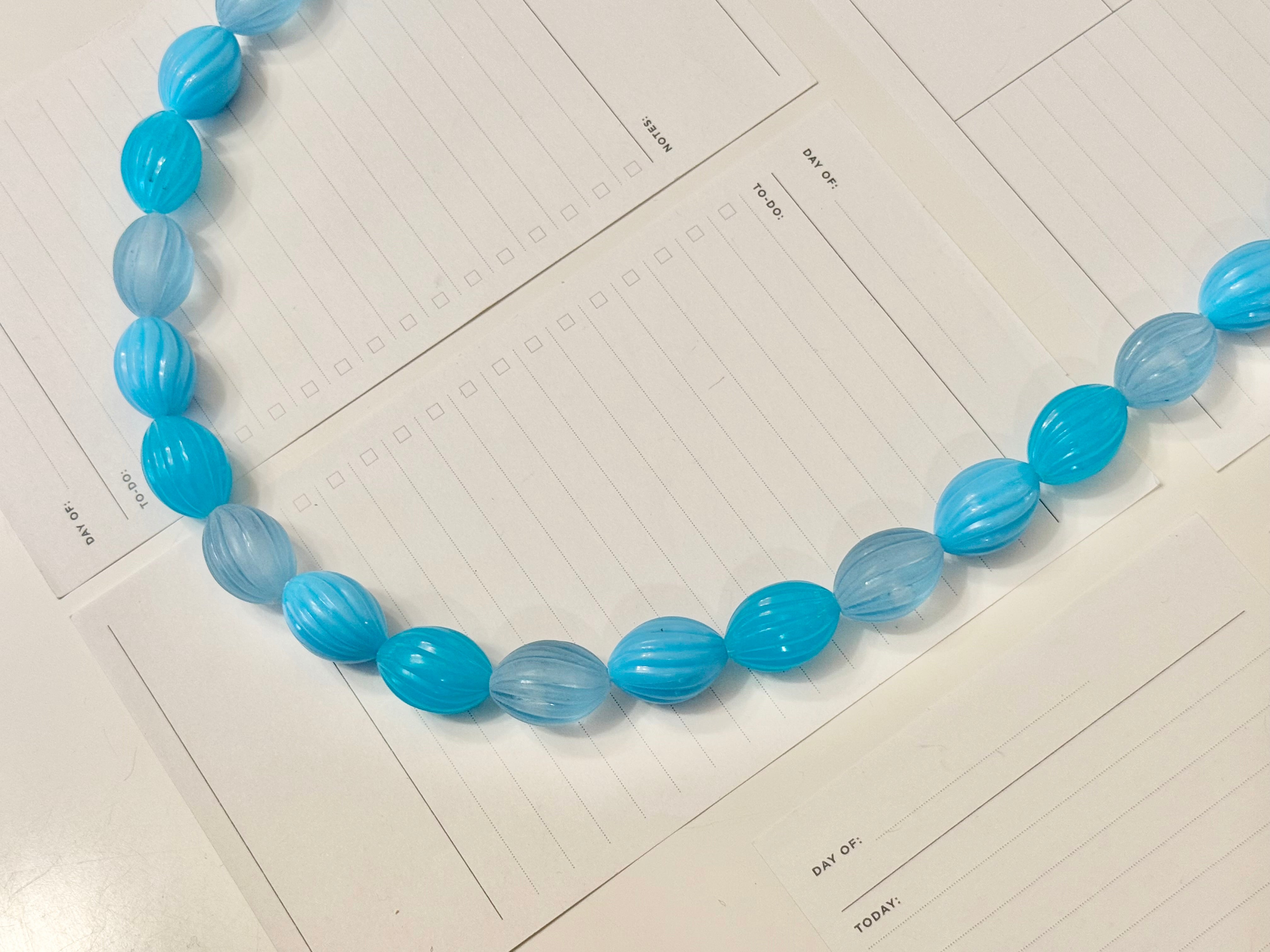 1960's stunning aqua oval beaded necklace!