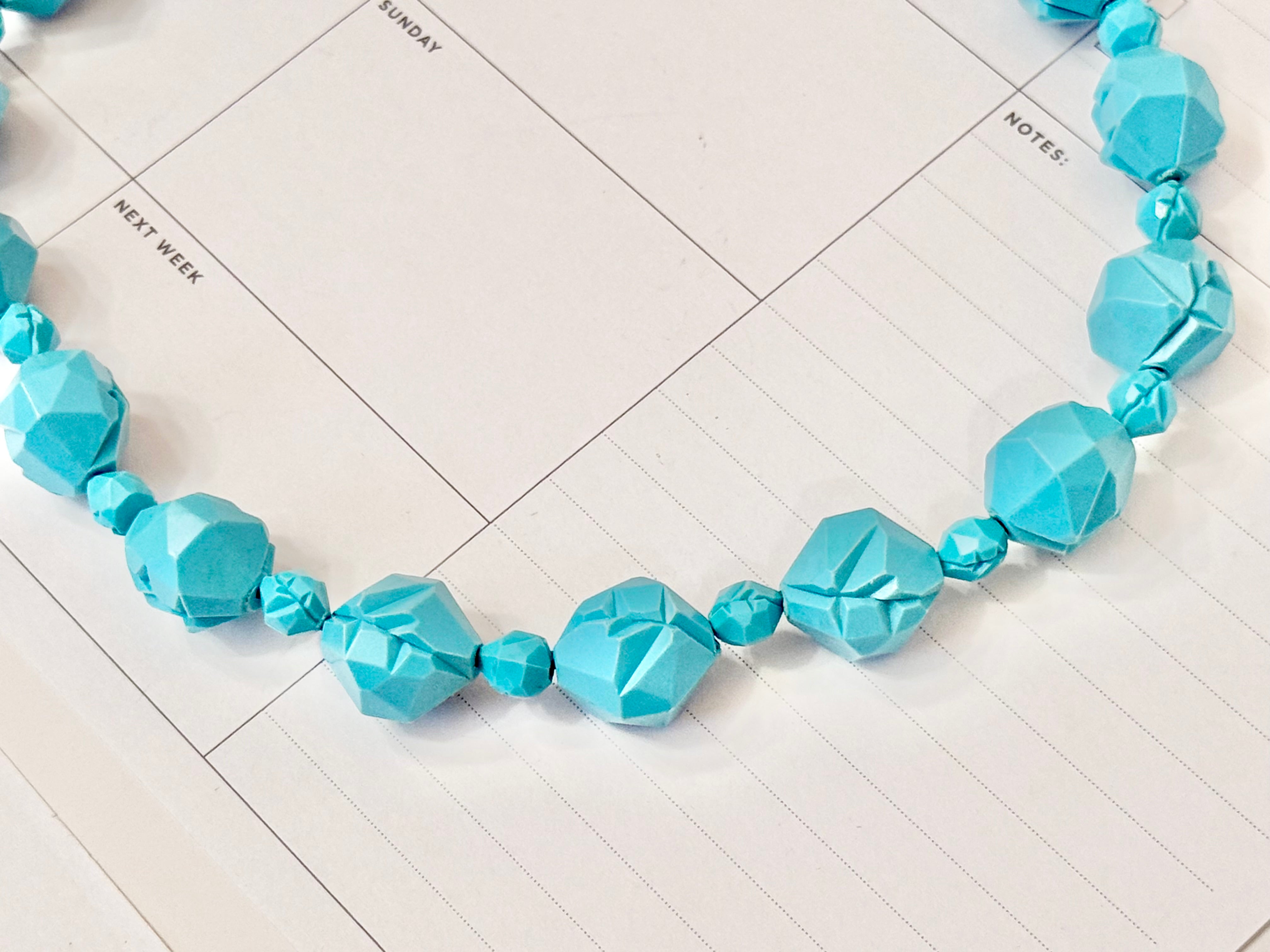 1950's super chic poppy turquoise necklace....