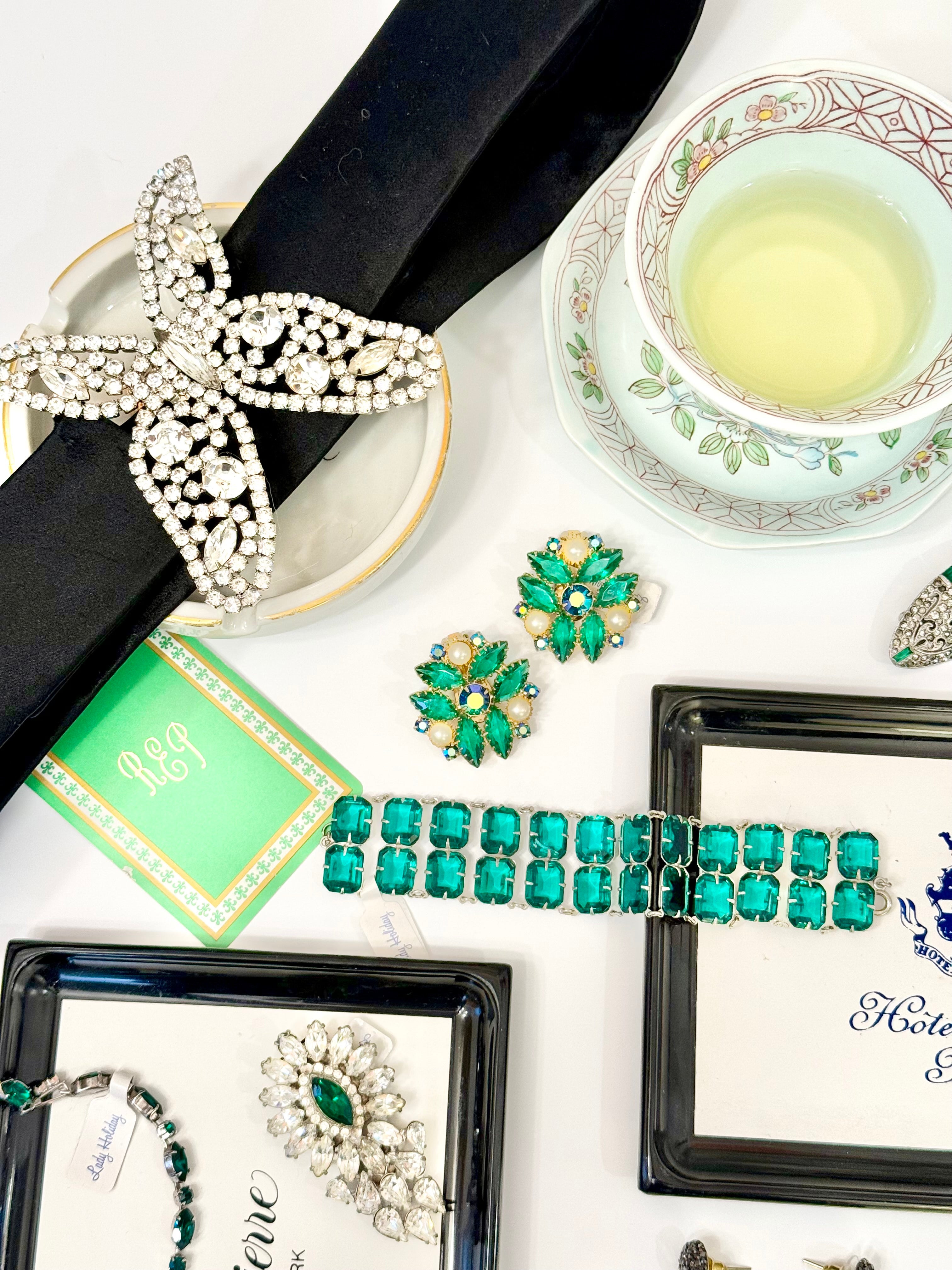 The most divine estate emerald glass bracelet
