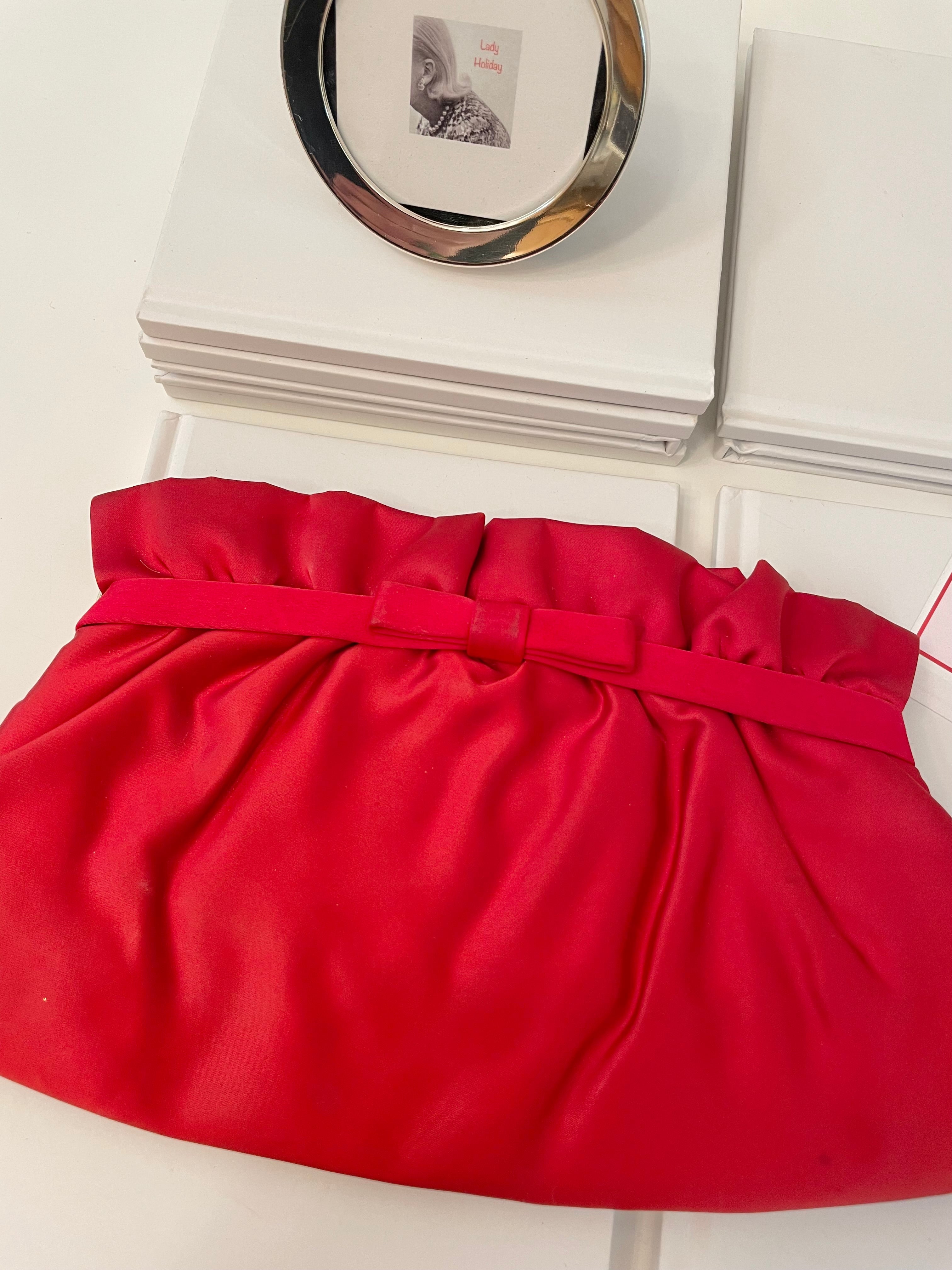 Vintage 1960's red satin classy bow clutch bag... so sassy