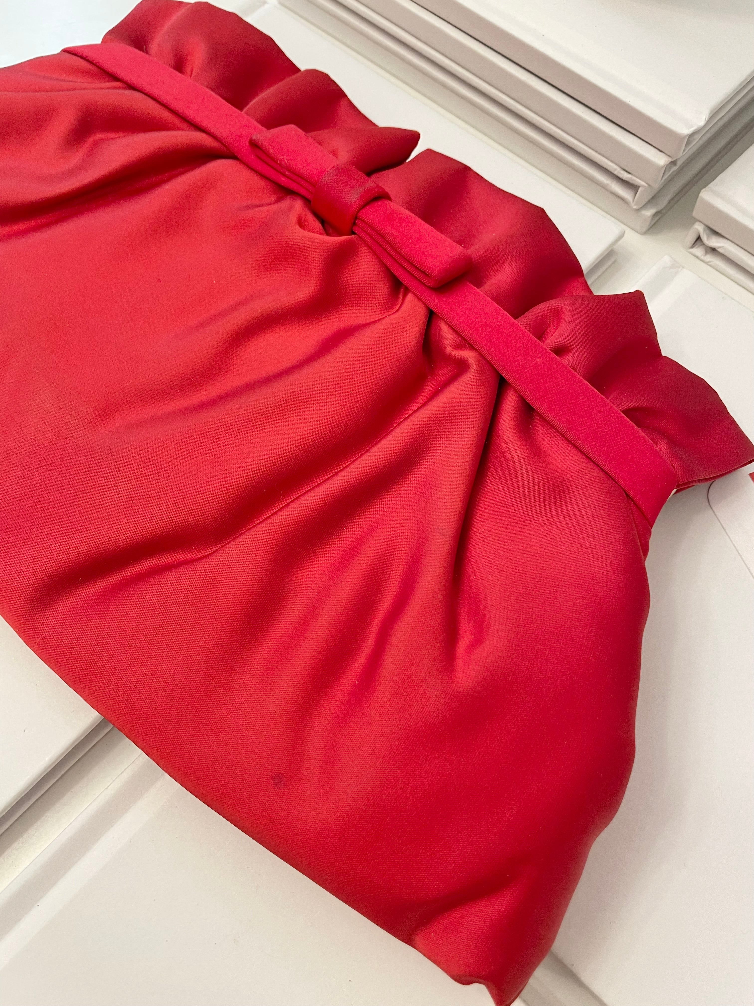 Vintage 1960's red satin classy bow clutch bag... so sassy