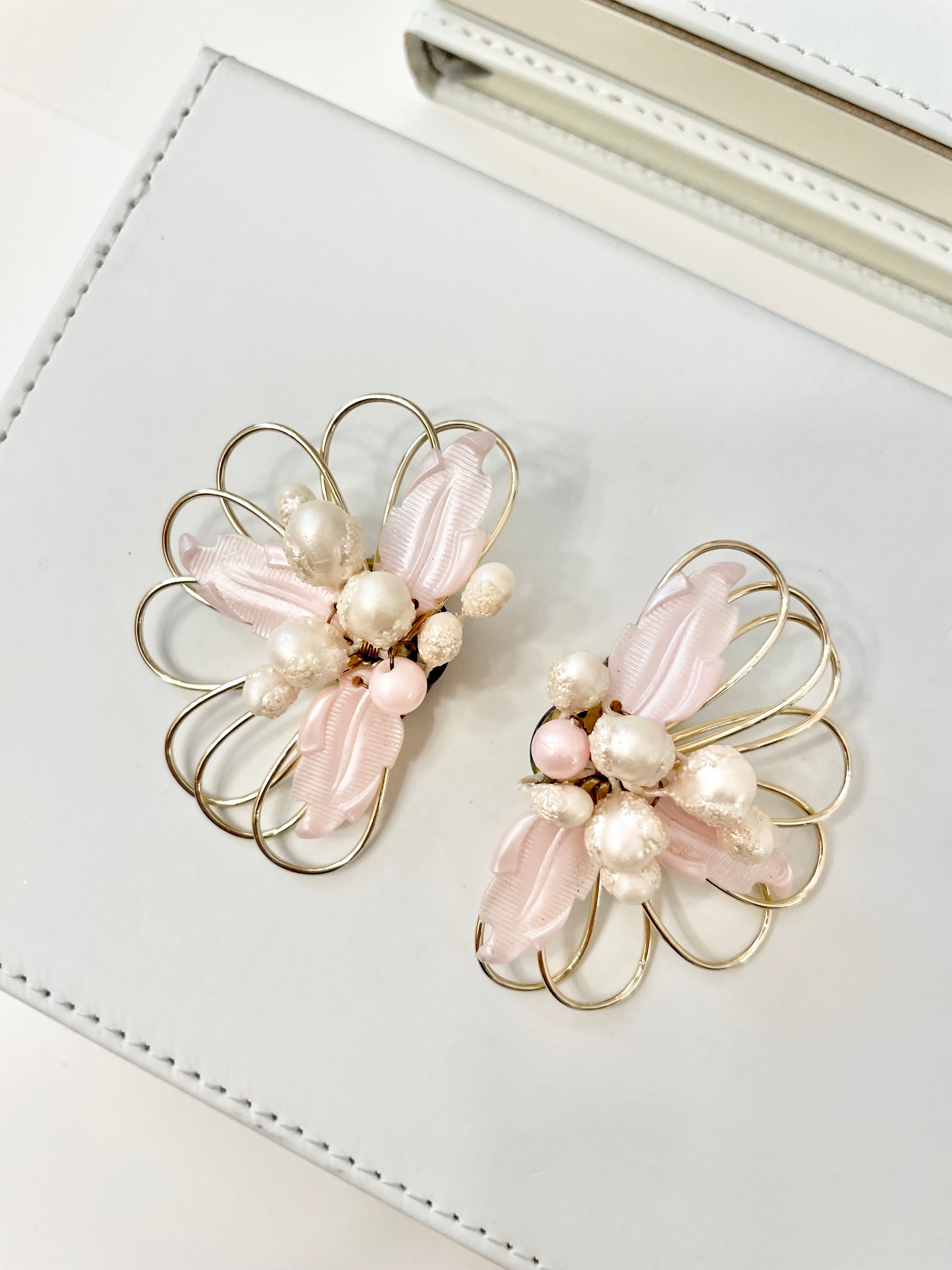 Vintage 1960's soft feminine fan style elegant earrings... so fabulous