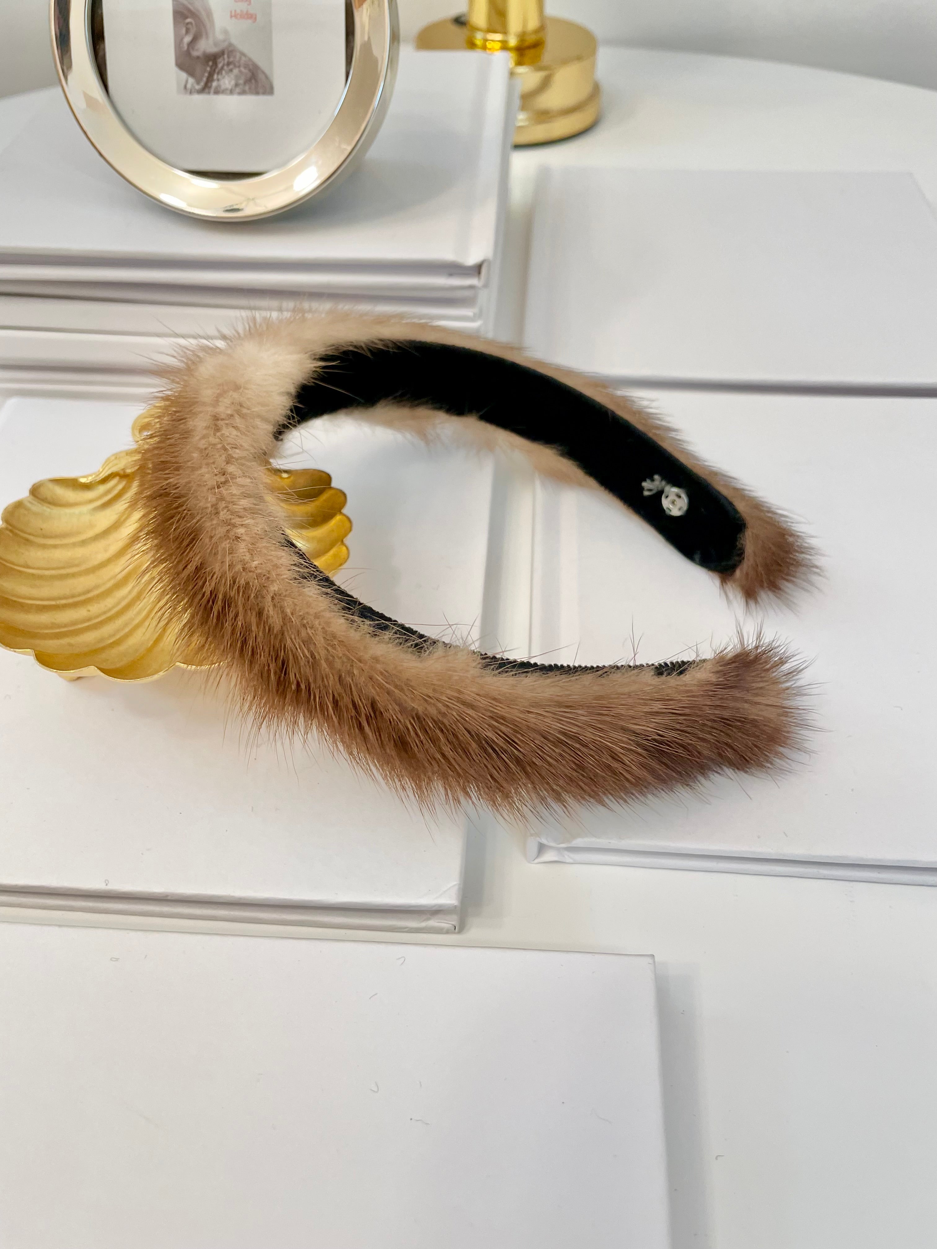 Vintage super classy mink headband.... so preppy