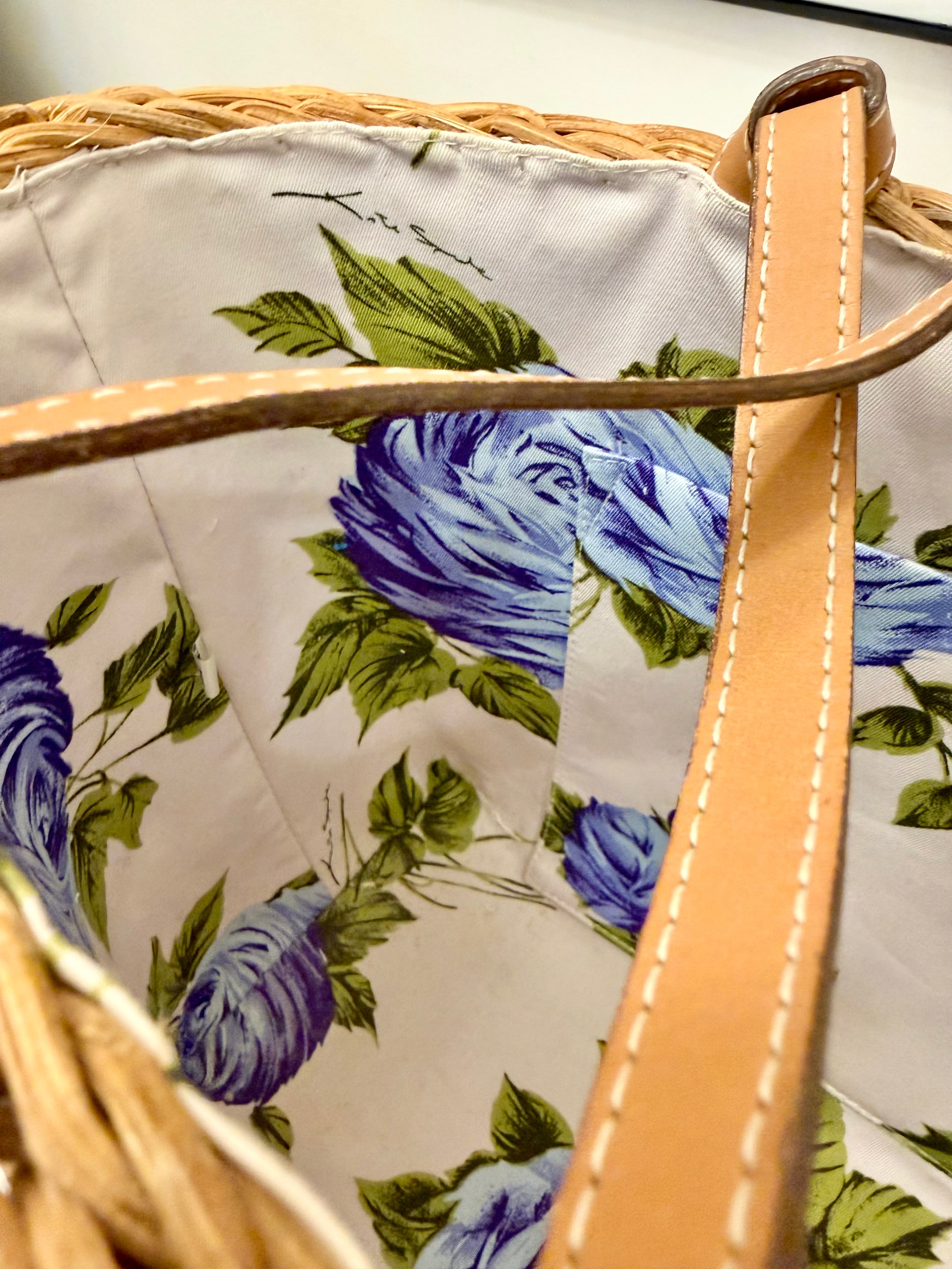 The classy Kate Spade basket bag with a velvet bow!