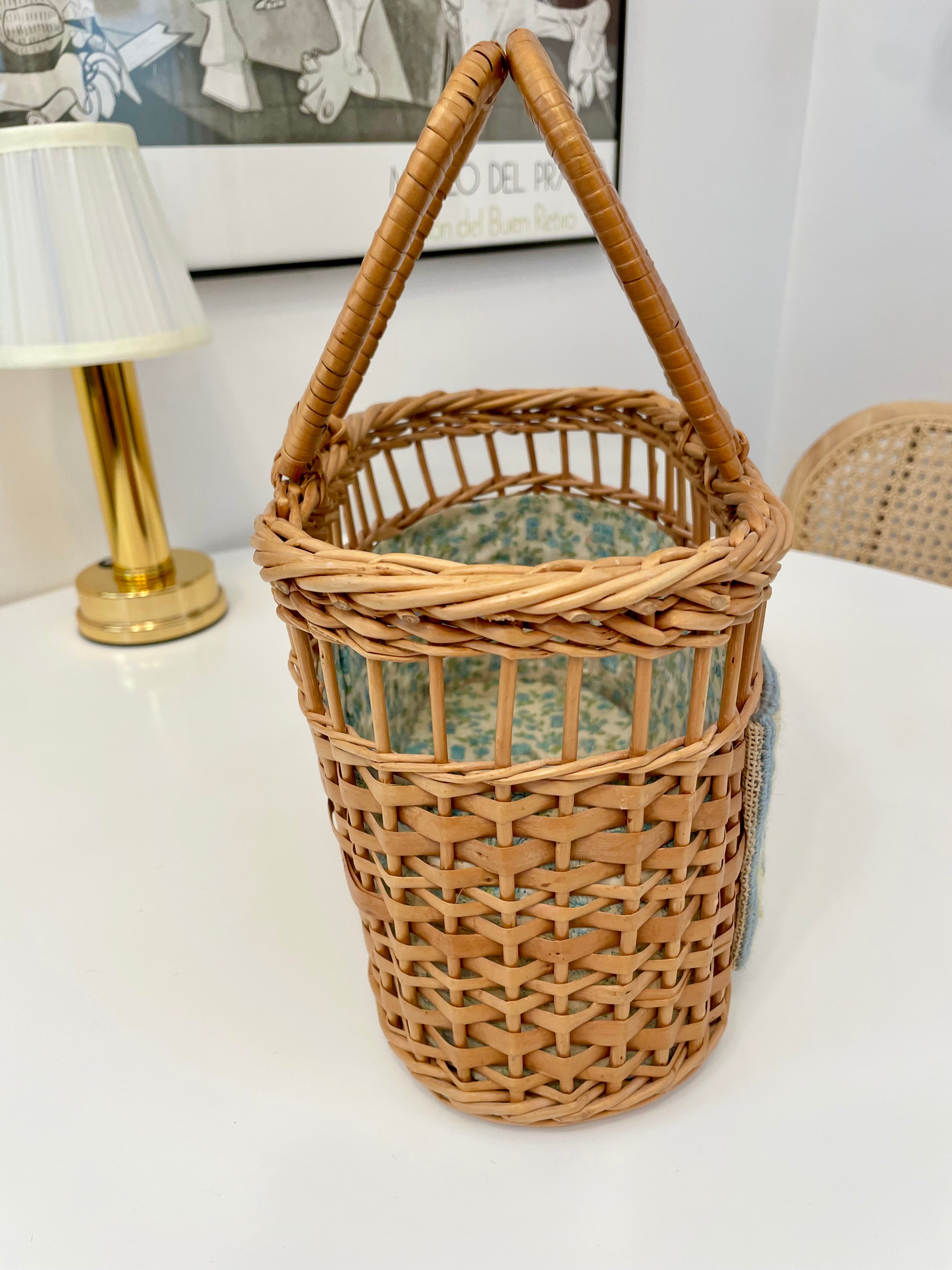 The most lovely monogrammed basket bag! The Preppy Girl classic....