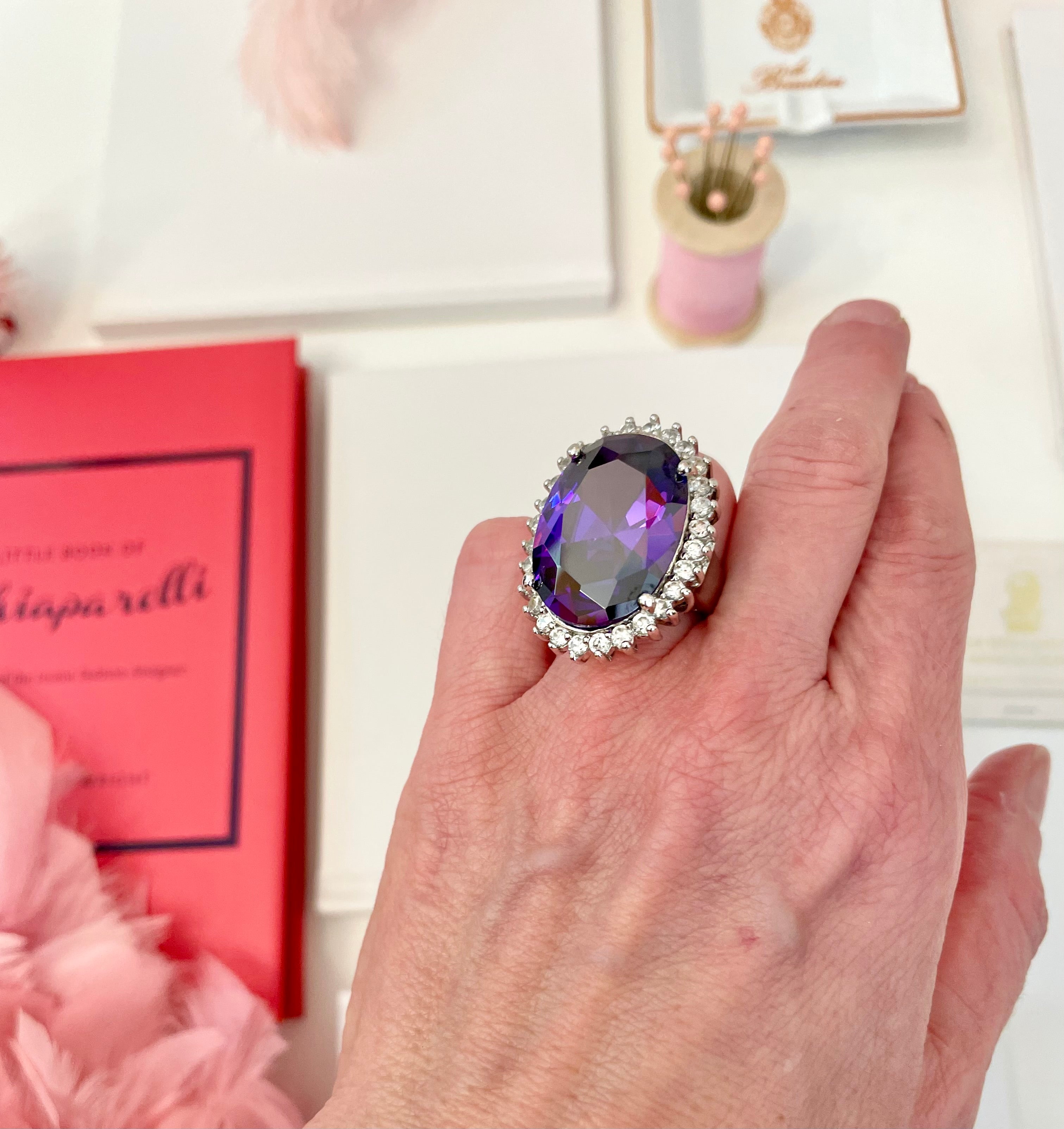 Stunning 1970's showstopper purple glass cocktail ring!