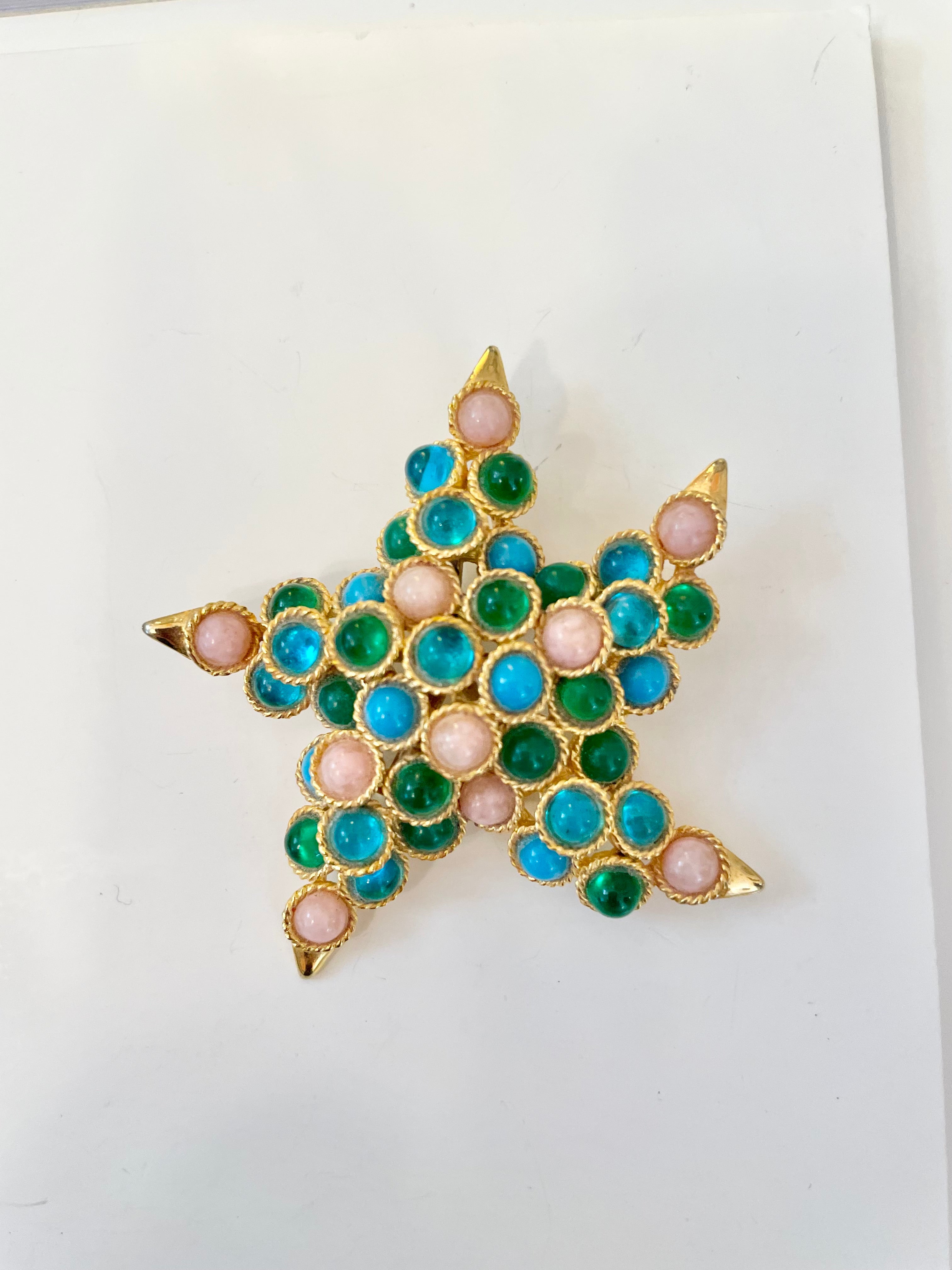 Vintage colorful and feminine starfish brooch.... so classy!