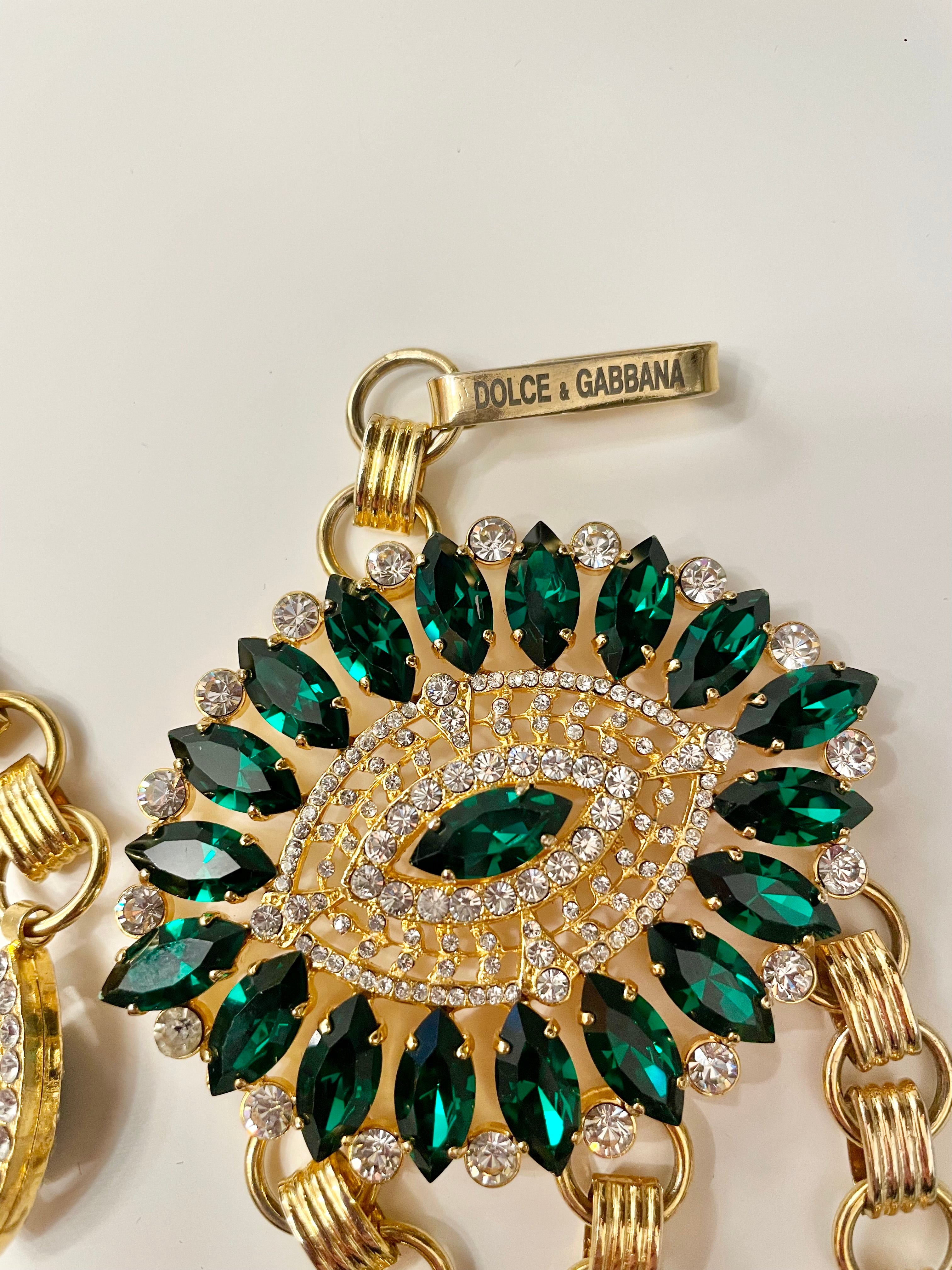 The Socialite ... sporting this divine Dolce and Gabbana emerald glass stone chain belt. Couture!!!