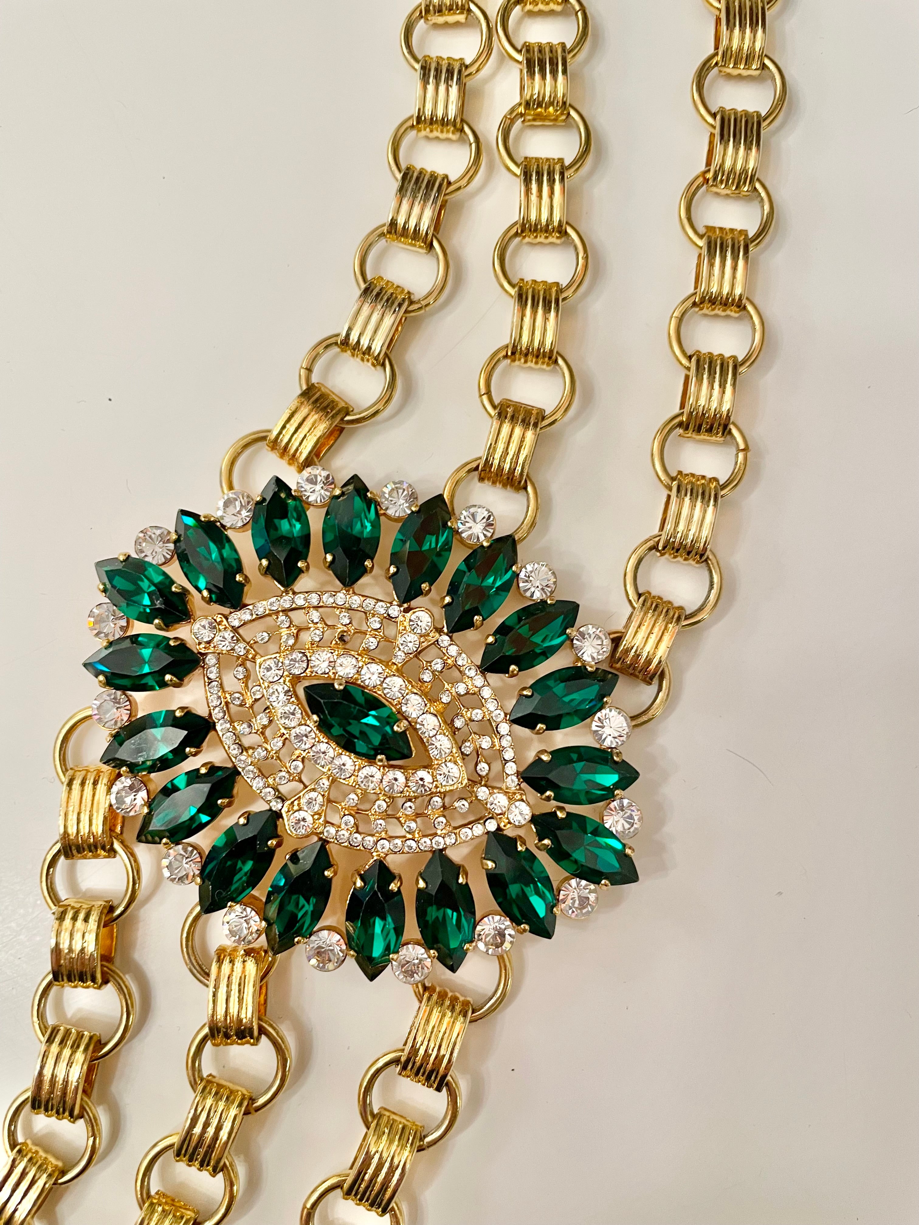 The Socialite ... sporting this divine Dolce and Gabbana emerald glass stone chain belt. Couture!!!