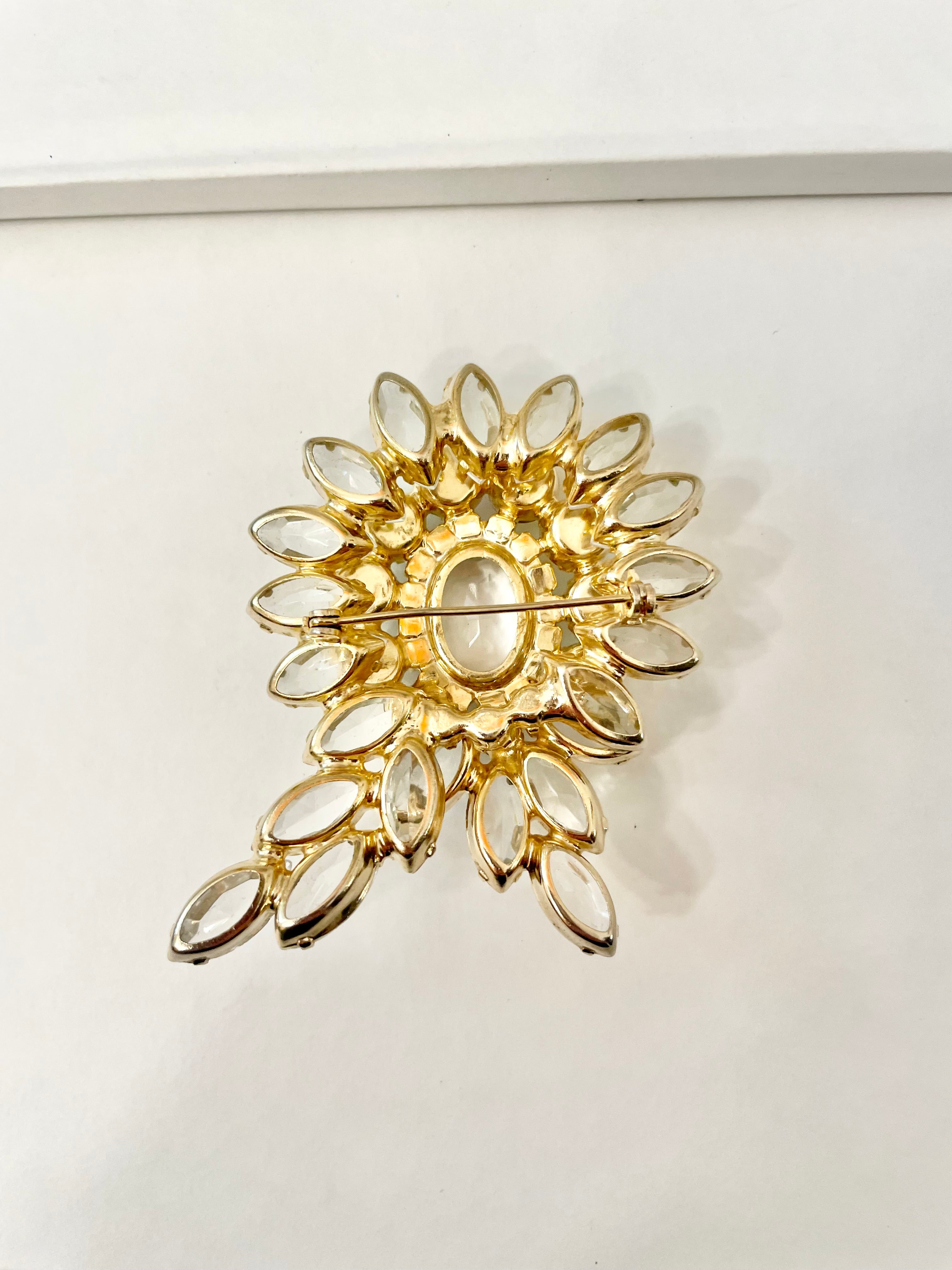 1960's Heiress, and her divine collection of crystal brooches! This one is to die for!
