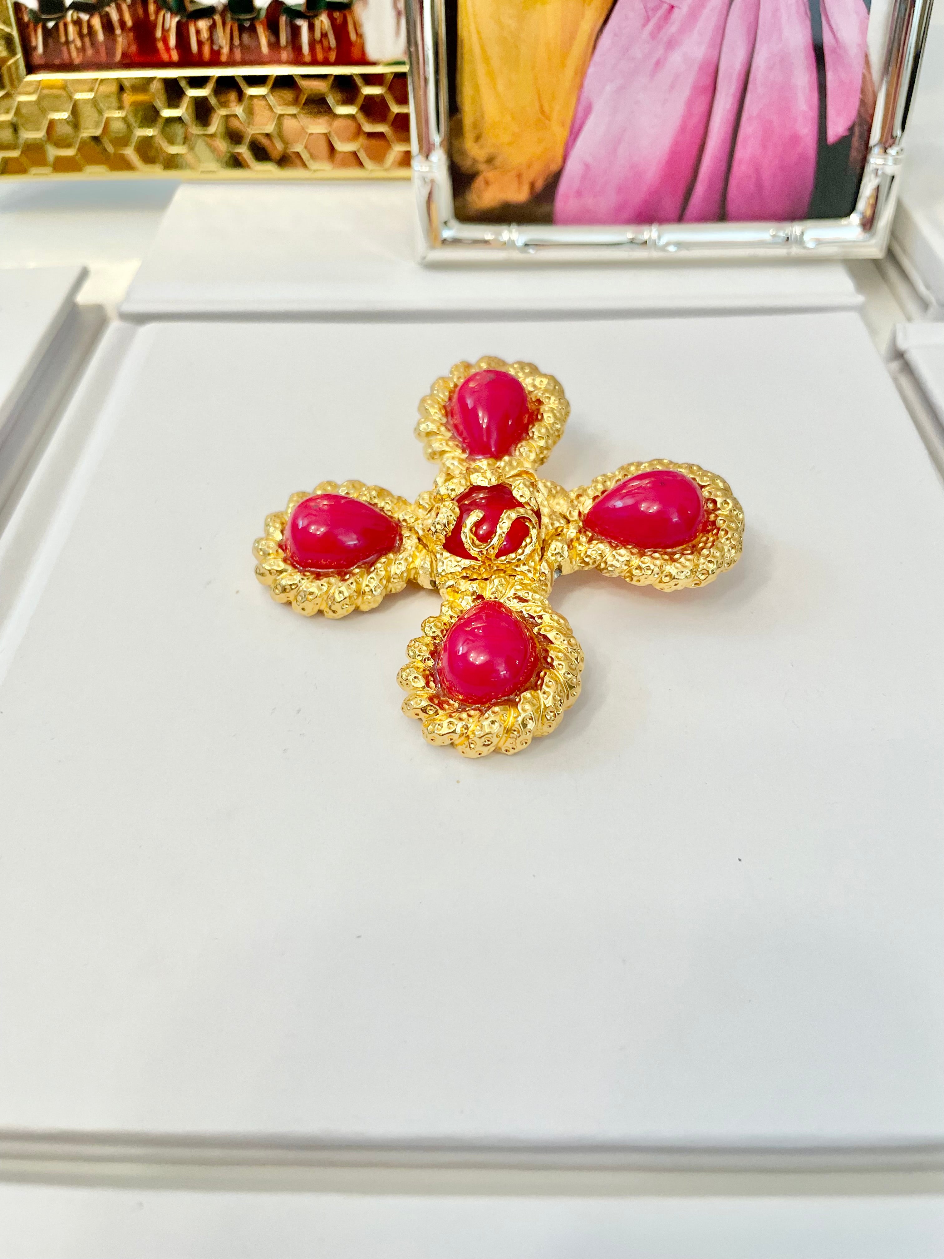 A truly classy St. John hot pink Maltese cross brooch.... so chic
