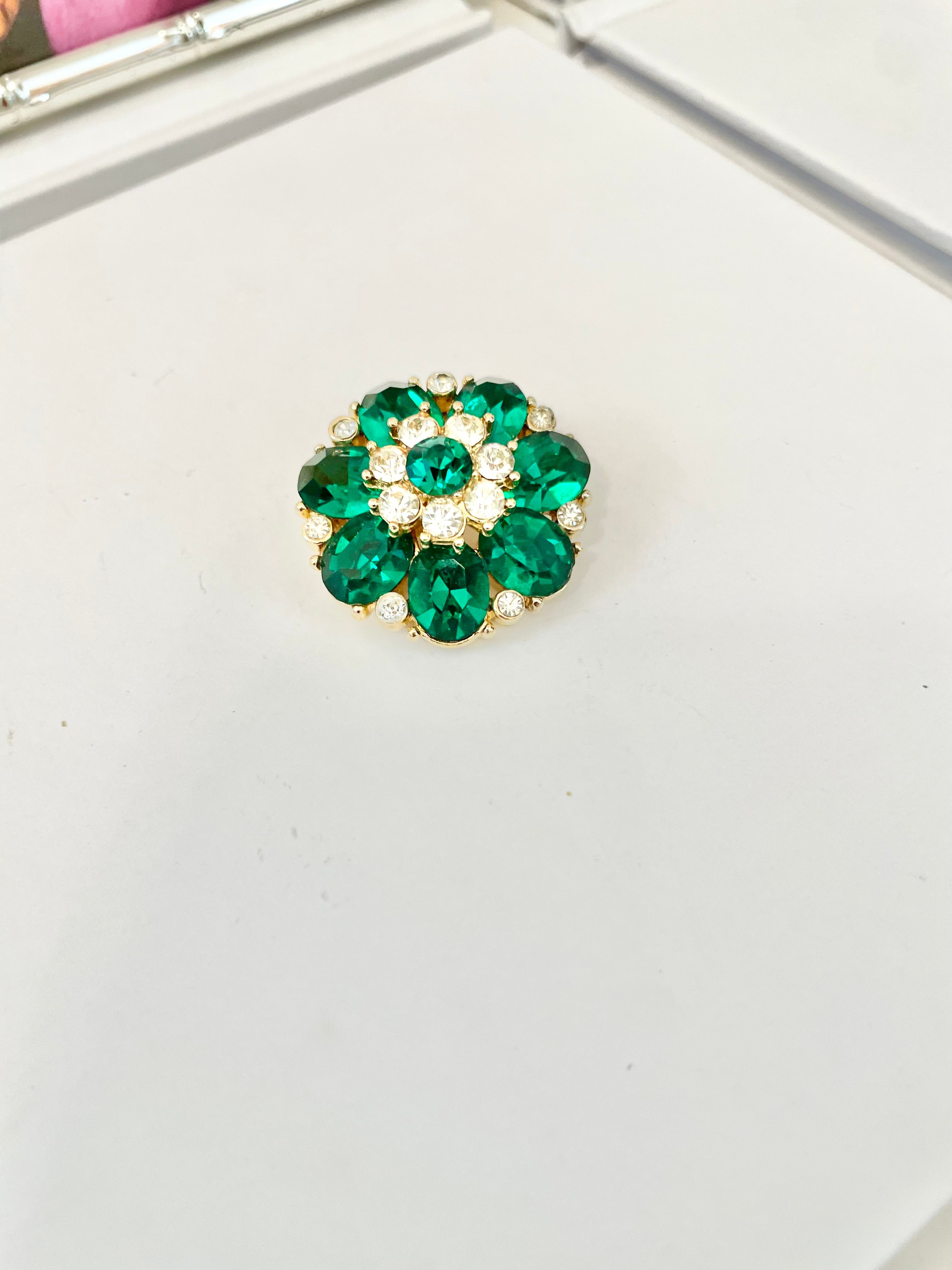 The prettiest petite emerald glass brooch.... so sweet