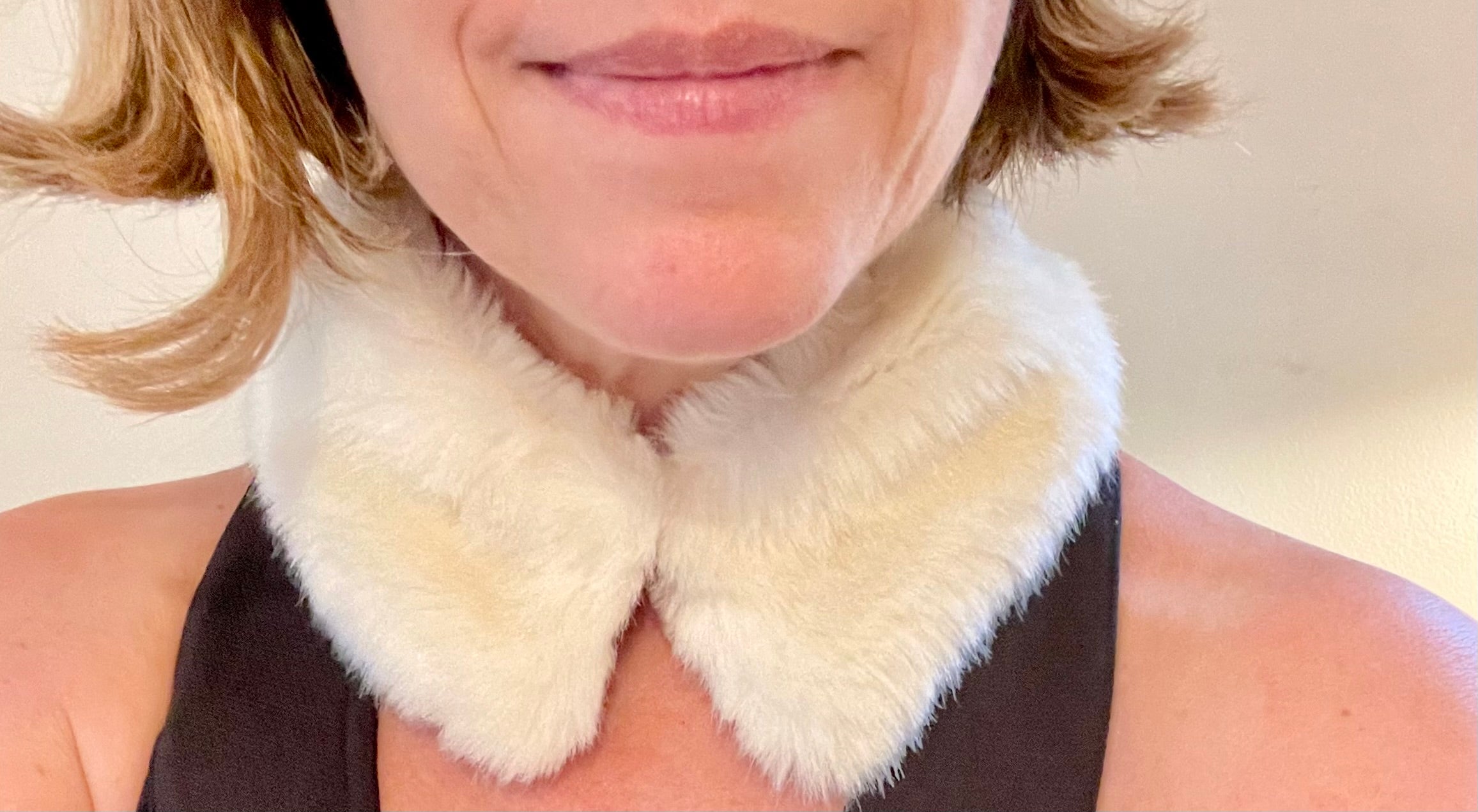 1950's faux blonde fur collar collar lined with Hermes.... so charming