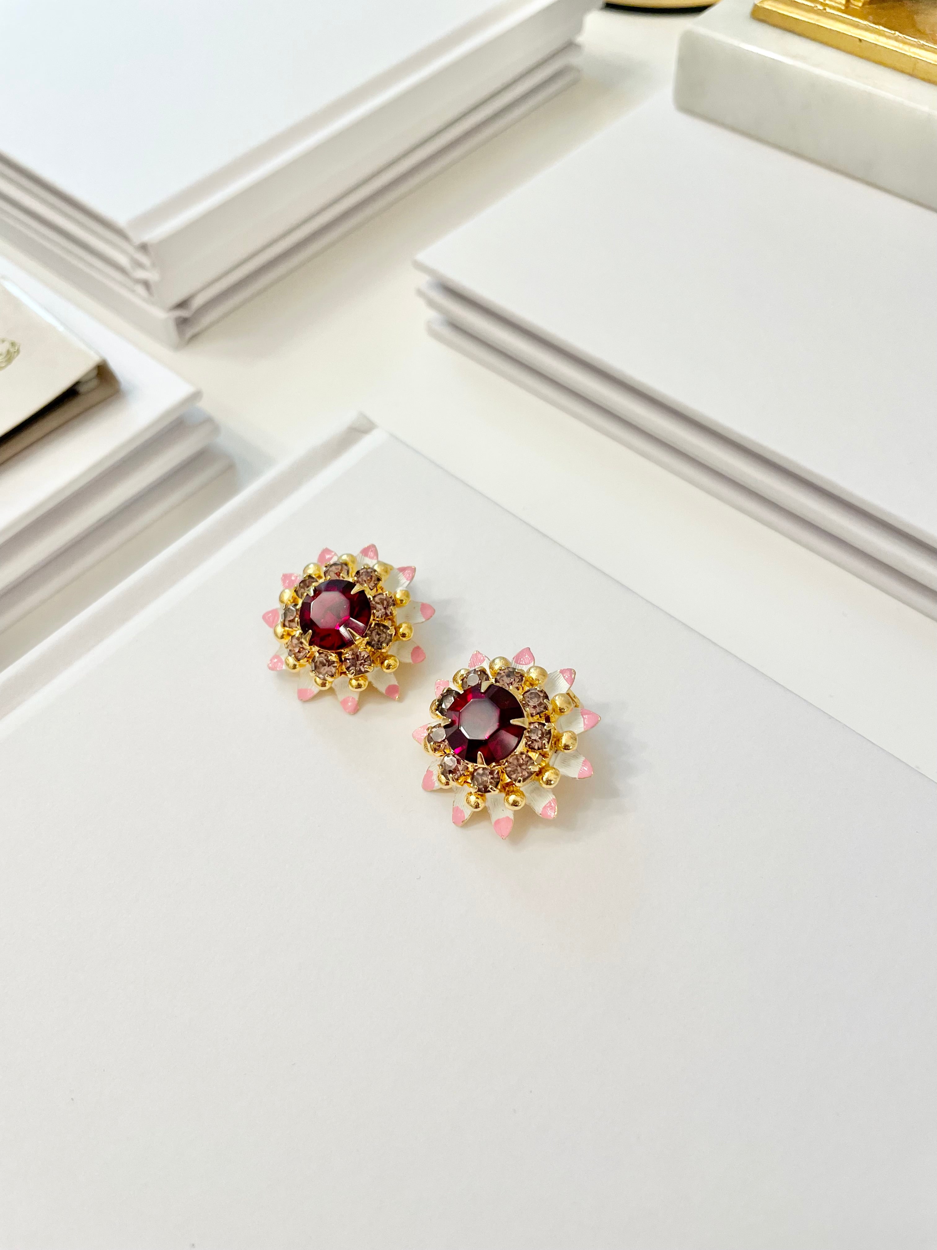 The Flirty gal and her love of all things pink! These 1960's pink flower earrings are truly divine....