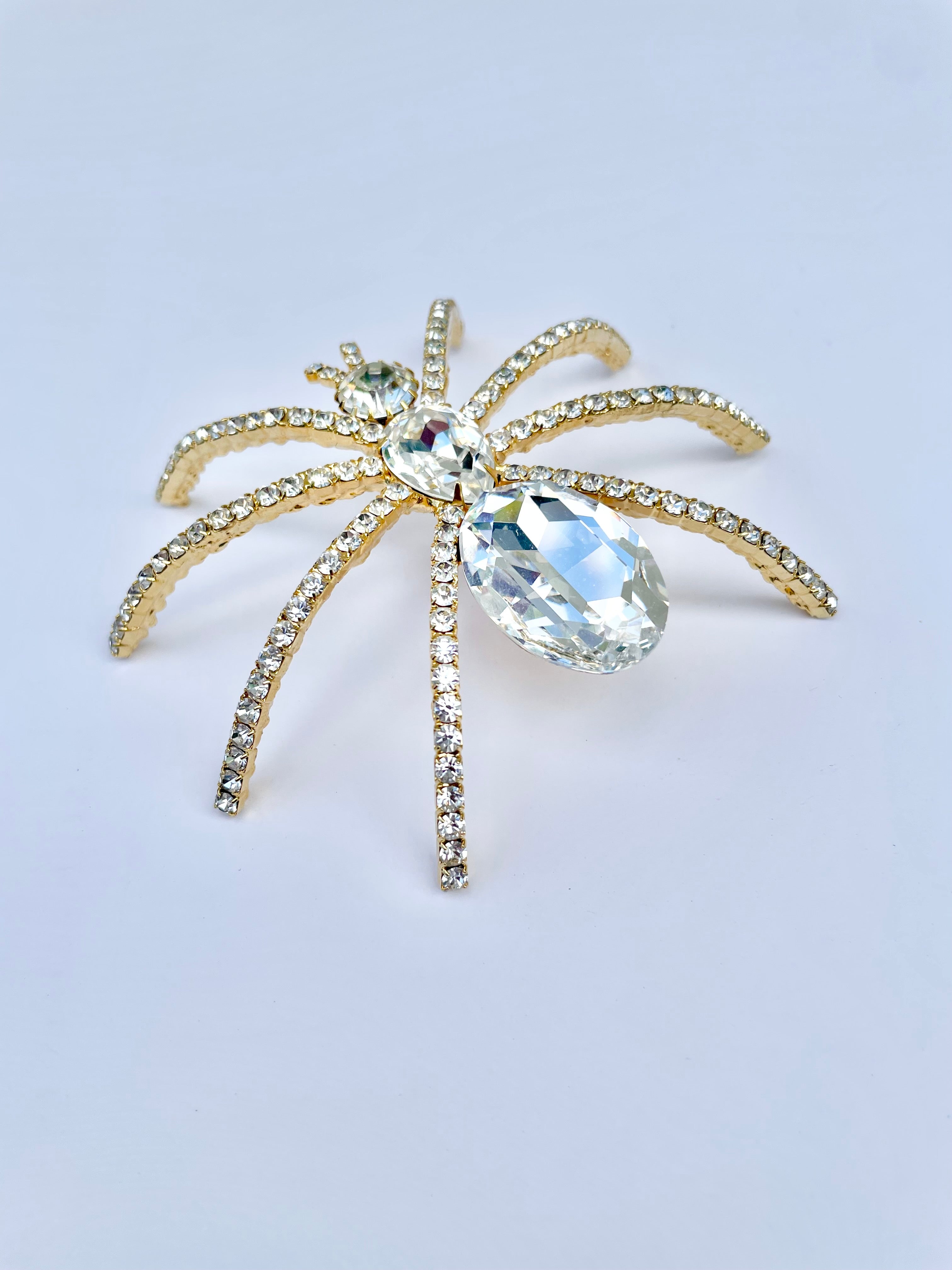 The Cheeky lady loves a dramatic brooch, this spider is a conversation piece!