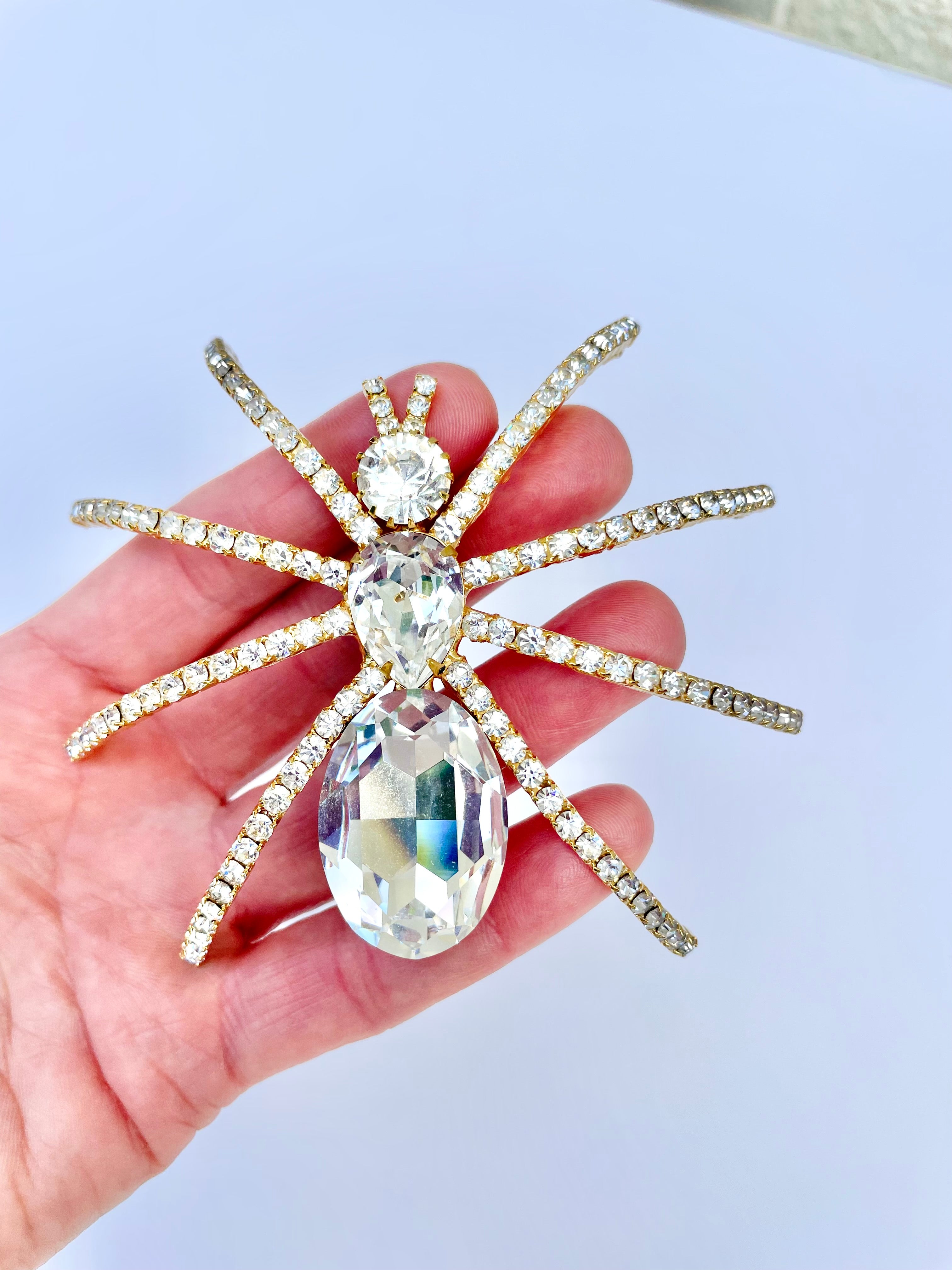 The Cheeky lady loves a dramatic brooch, this spider is a conversation piece!