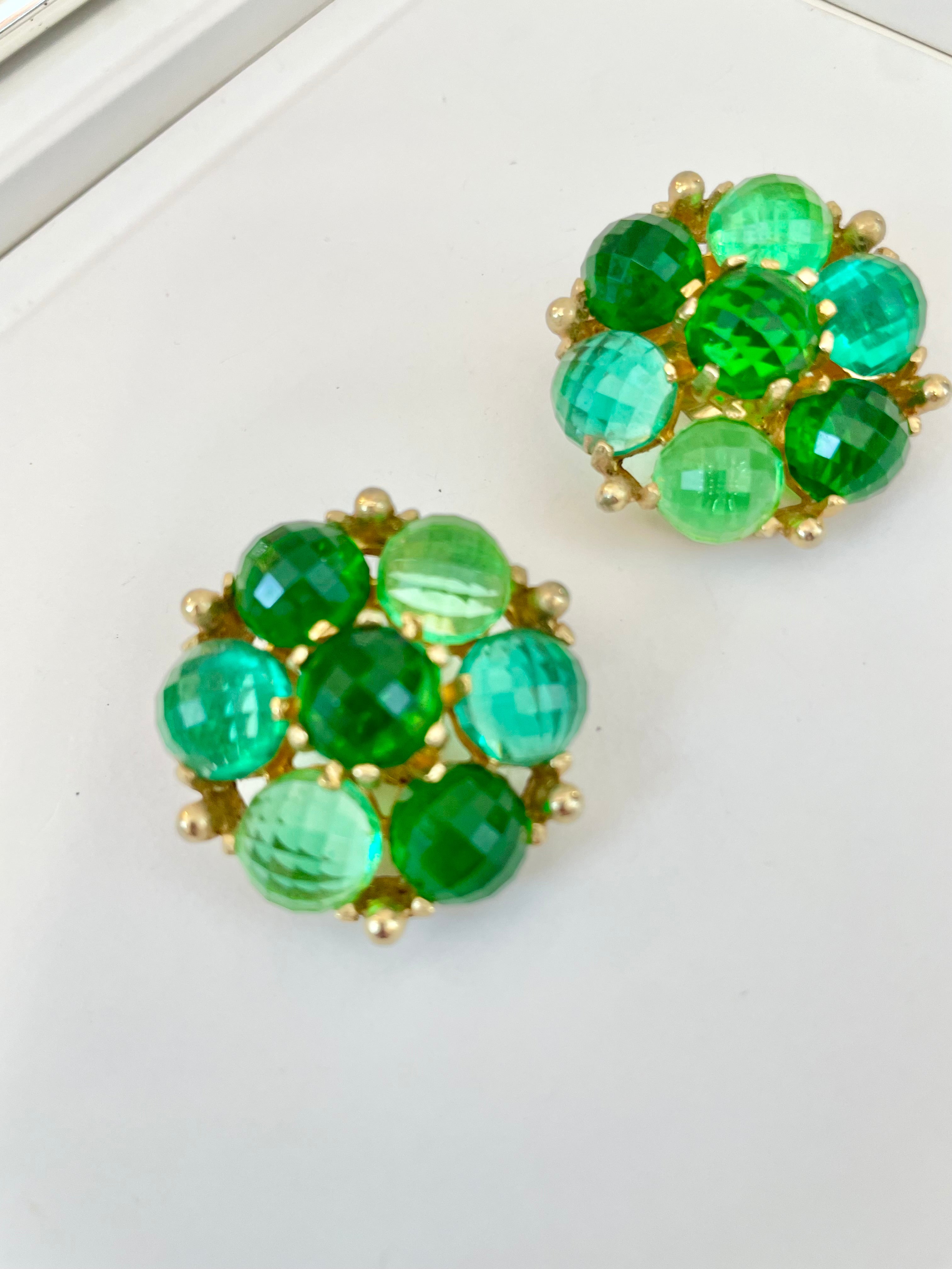 The most divine emerald cluster earrings.... so extraordinary!
