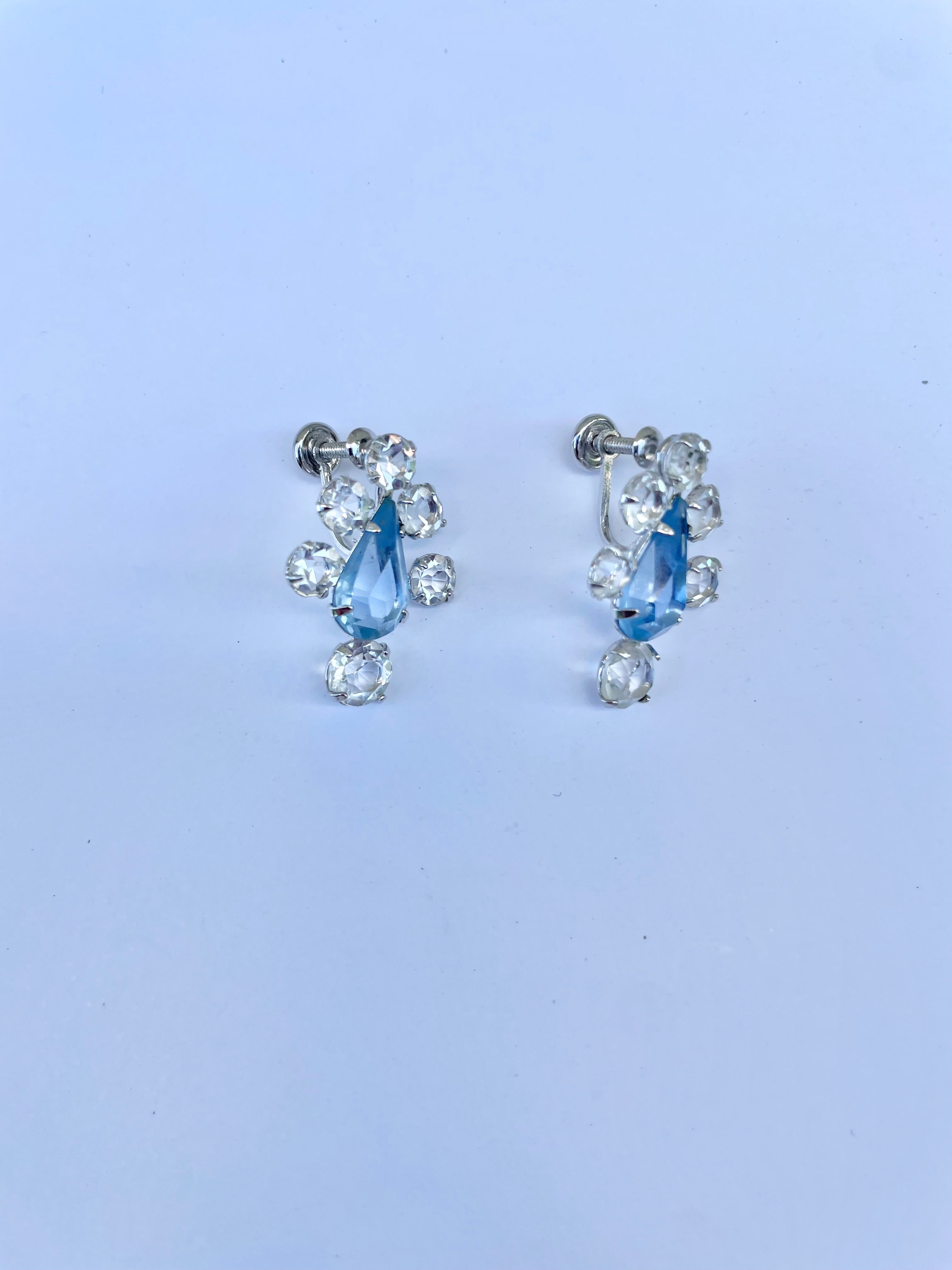 1950's French glass petite screw back stunning blue earrings.... so divine.