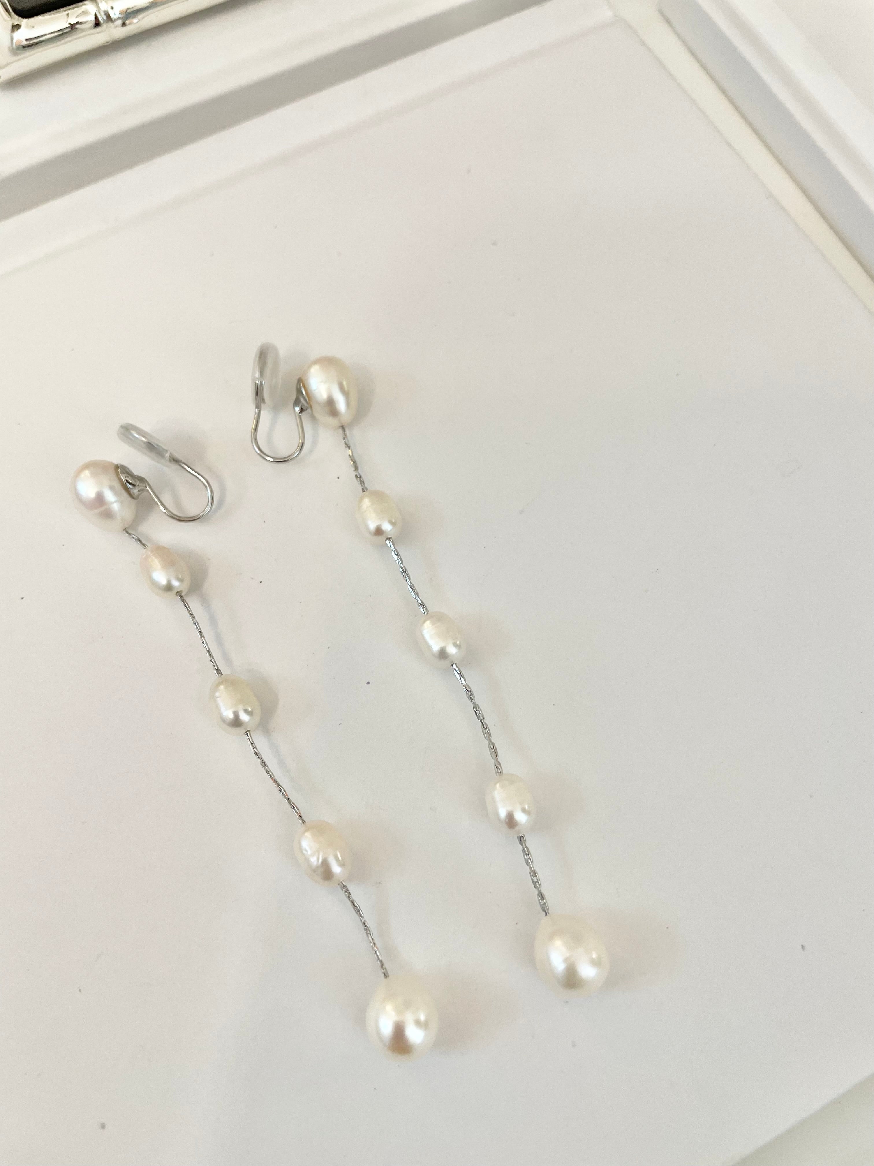 The most lovely fresh water pearl drop earrings.... so divine