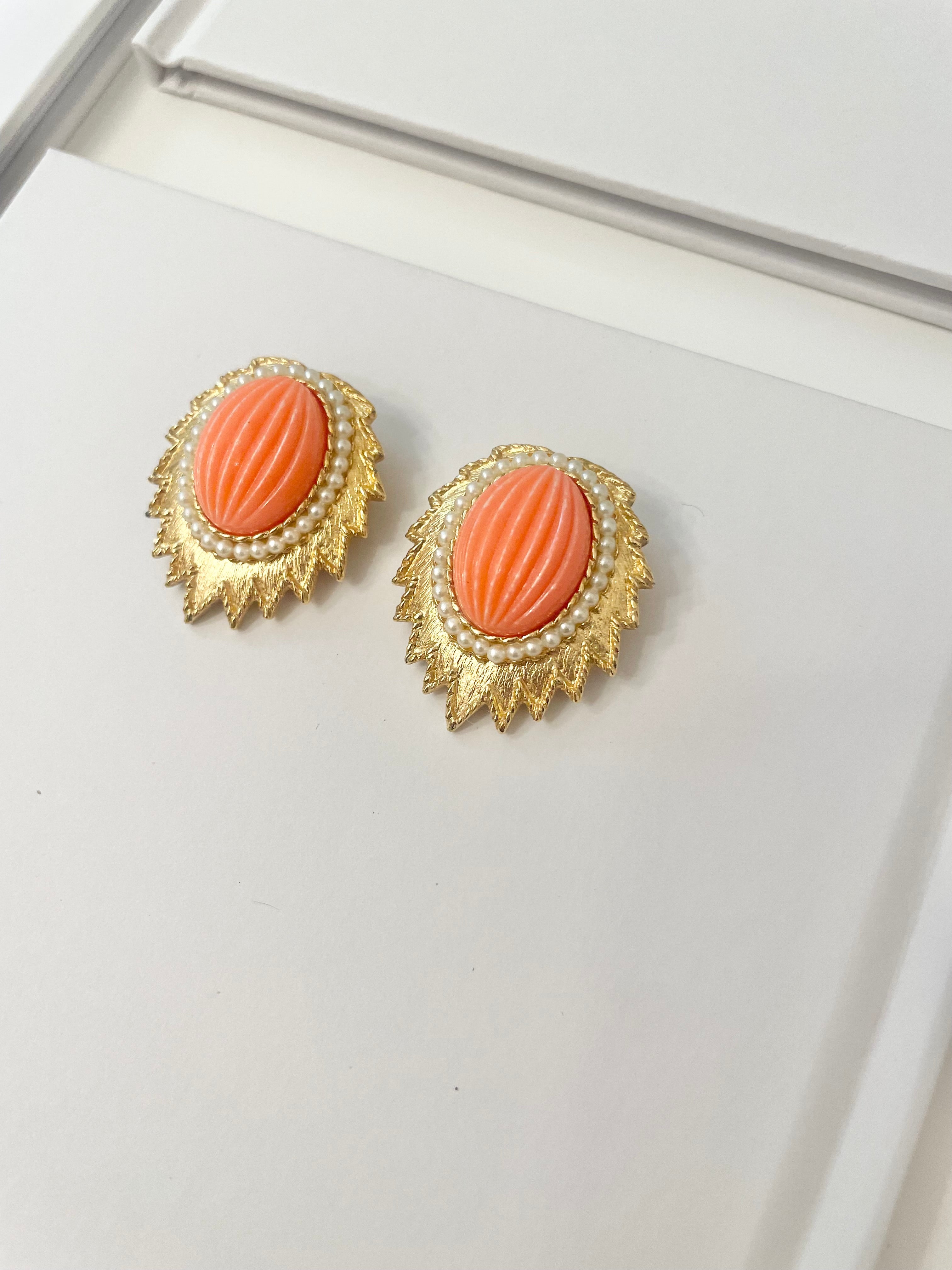 The Happy Hostess loves anything colorful.. She adores coral, and gold! These Emmons earrings are a true mid century delight!