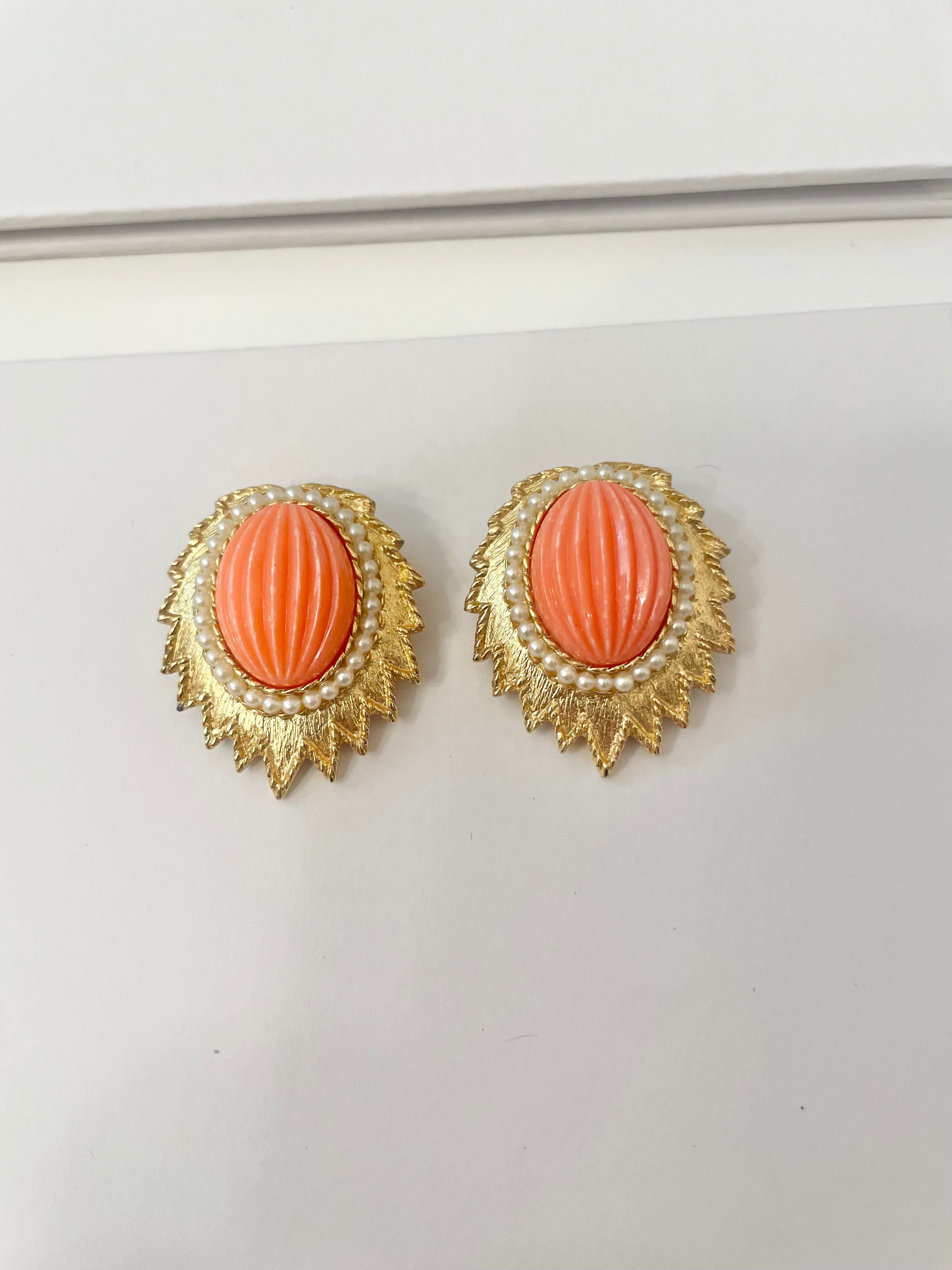 The Happy Hostess loves anything colorful.. She adores coral, and gold! These Emmons earrings are a true mid century delight!